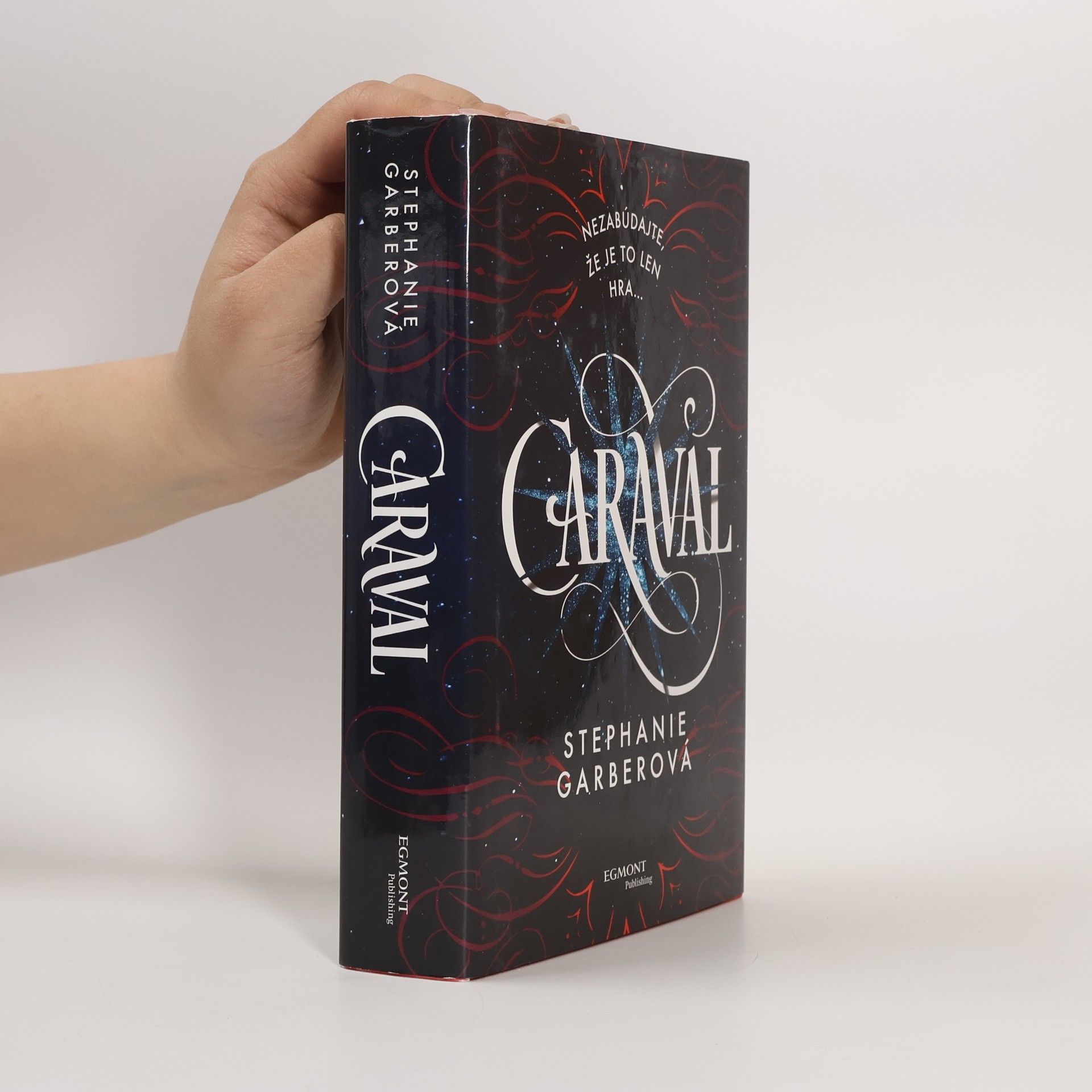 Stephanie Garberová Caraval