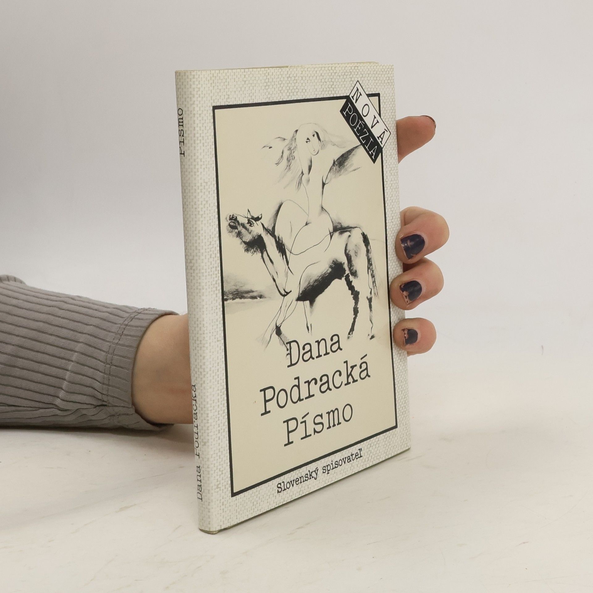 Dana Podracká Písmo