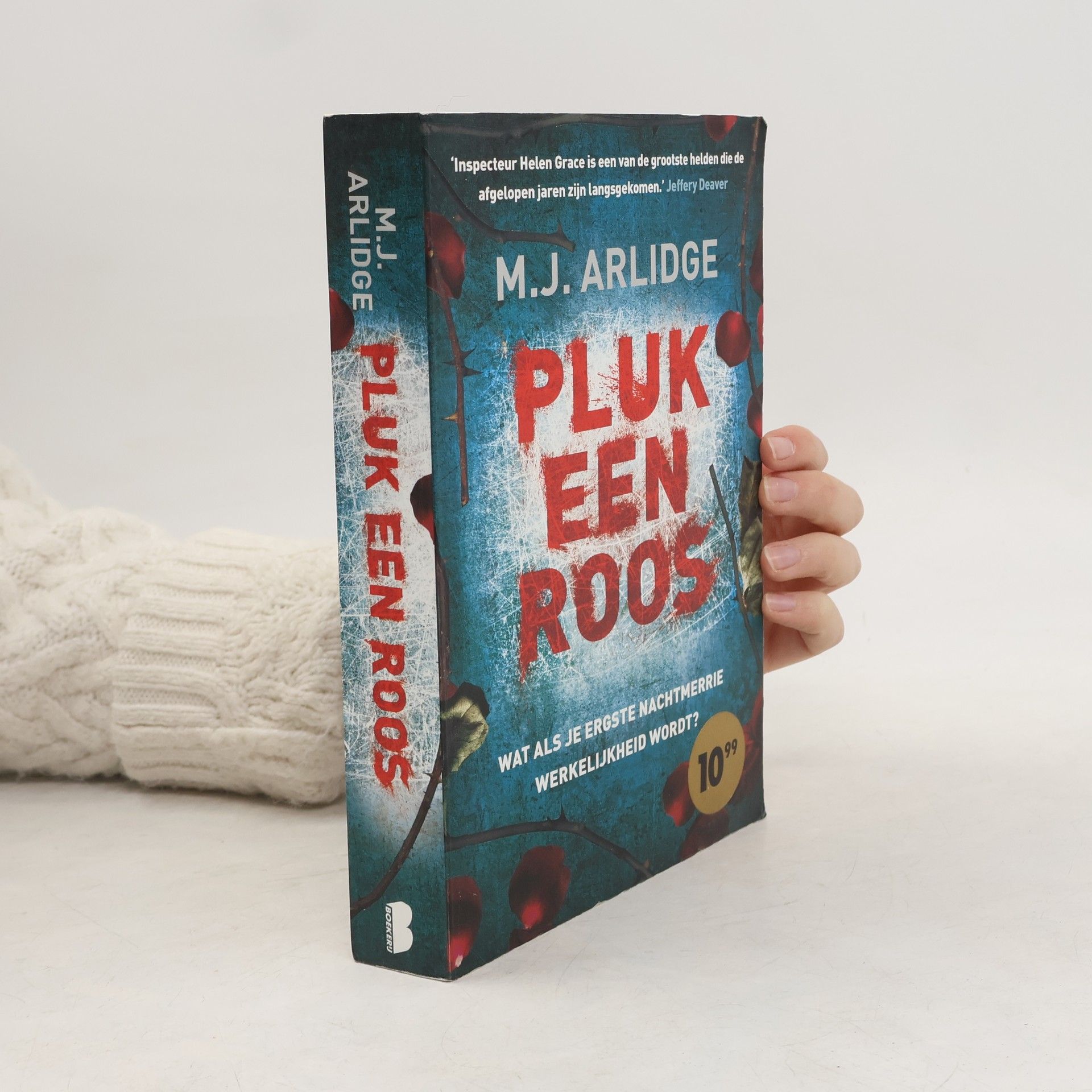 Matthew J. Arlidge Pluk een roos
