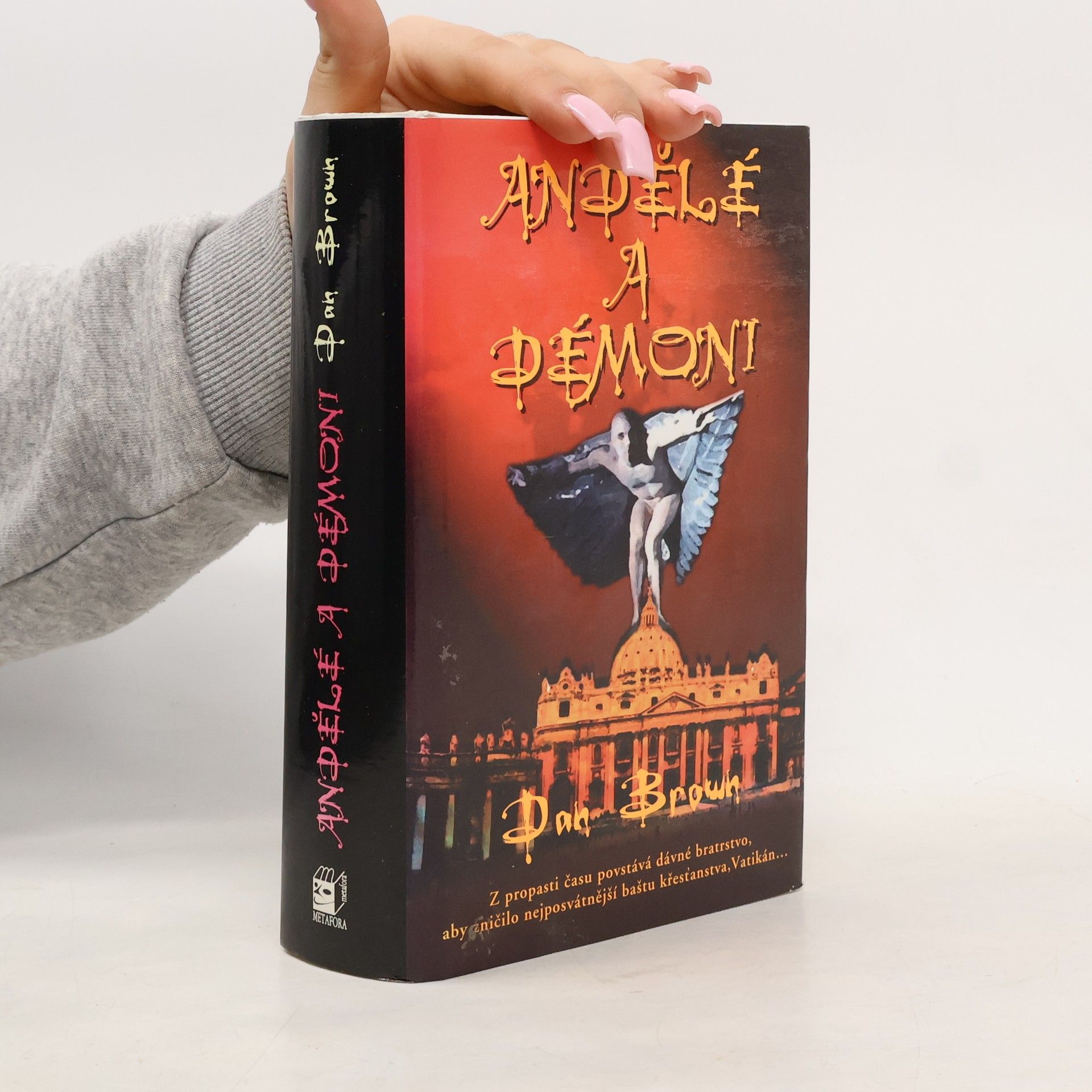 Dan Brown Andělé a démoni