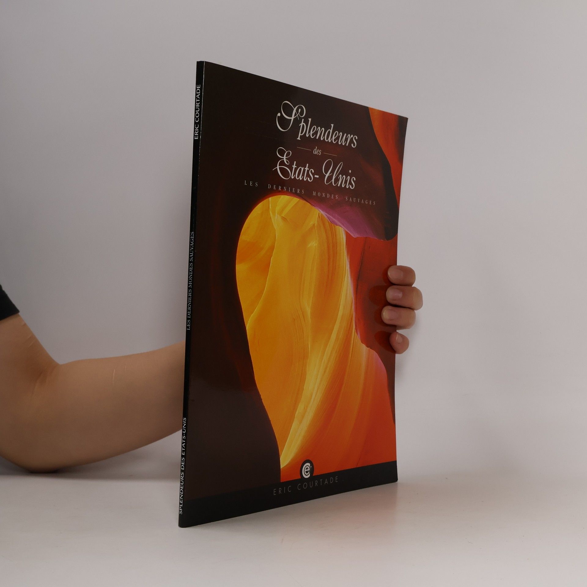 Autorenkollektiv Les derniers mondes sauvages