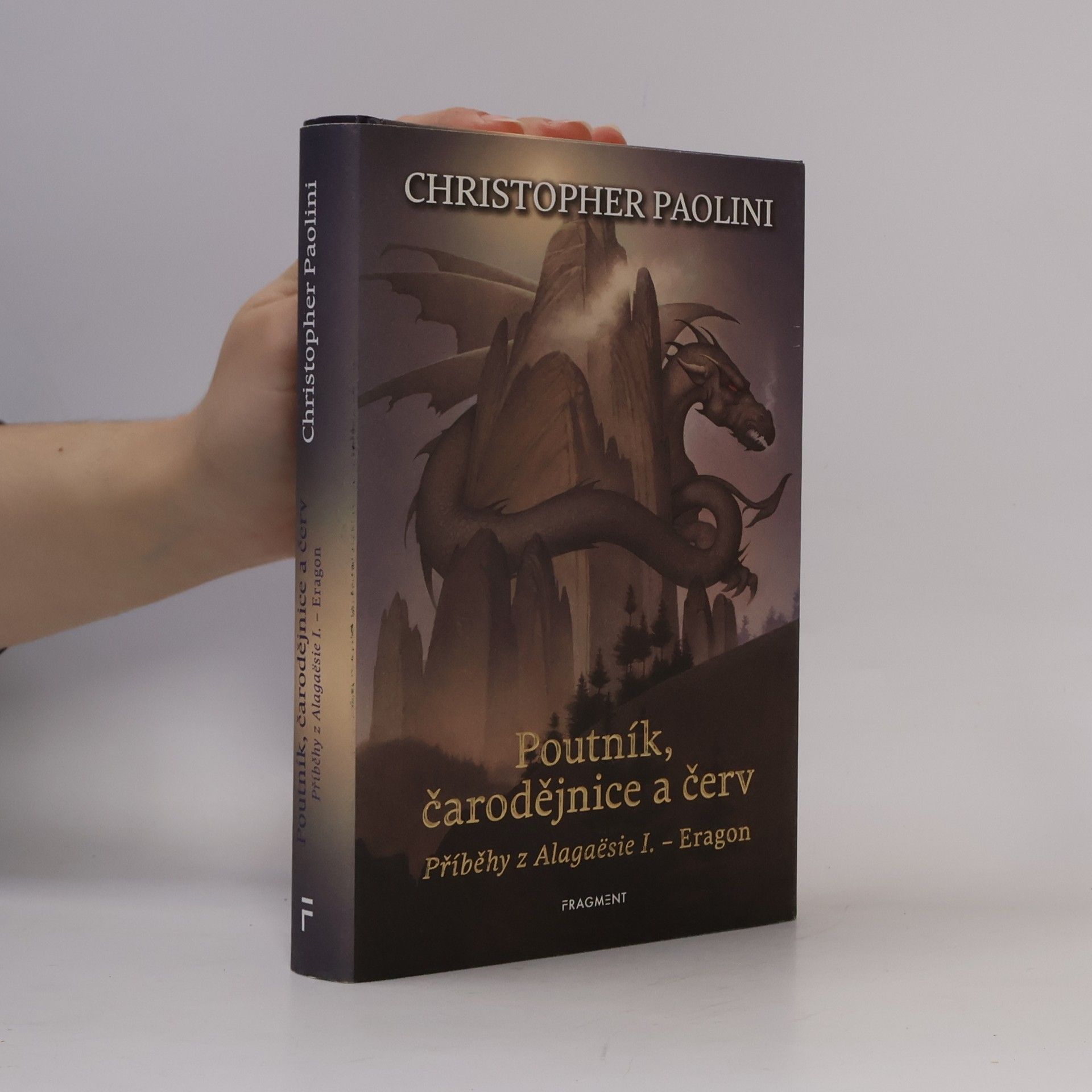 Christopher Paolini Poutník, čarodějnice a červ - Příběhy z Alagaësie I.