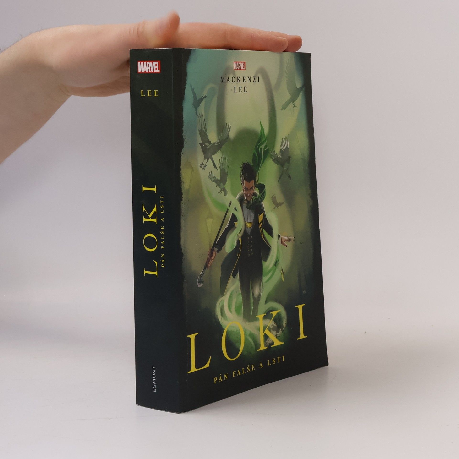 Mackenzi Lee Loki: pán falše a lsti