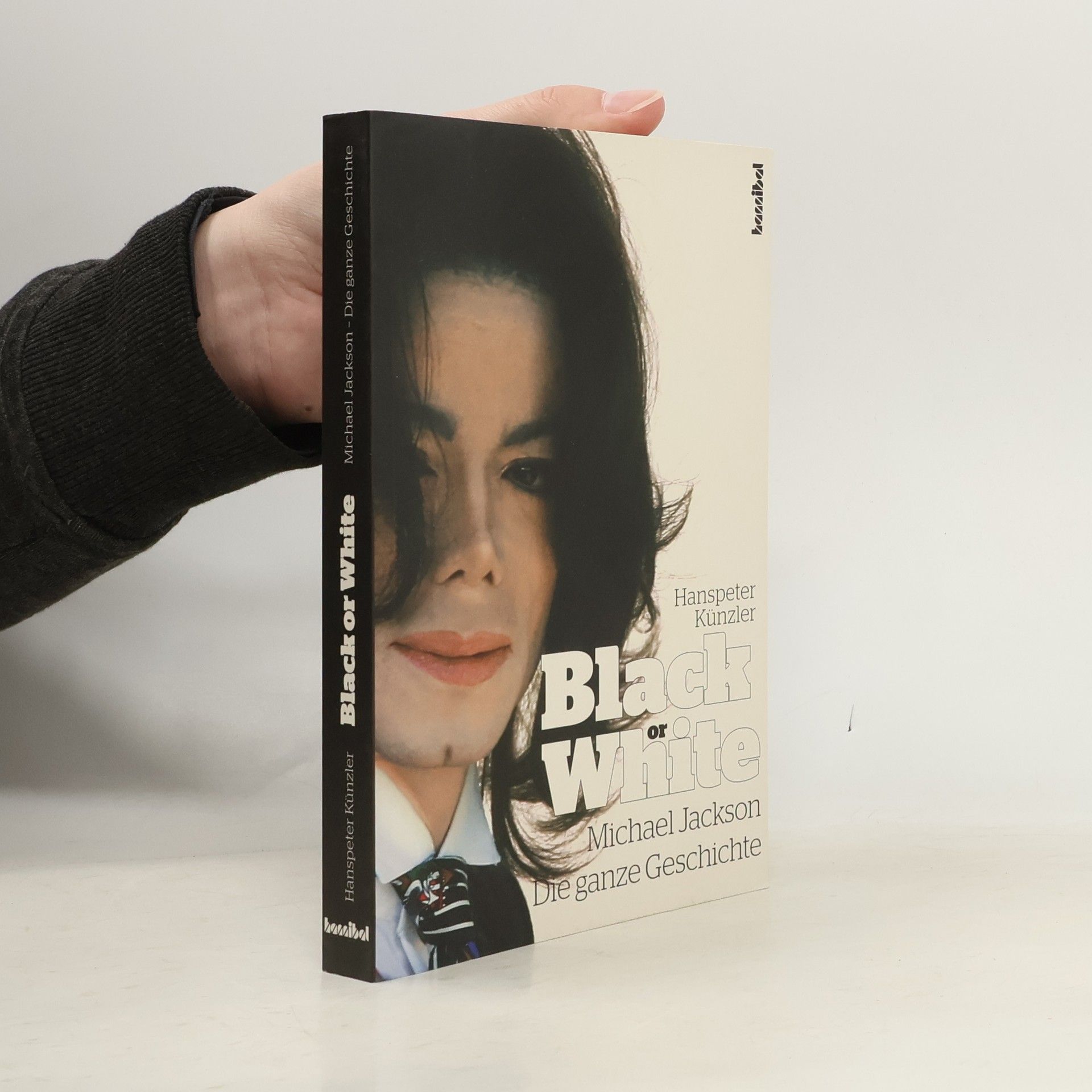 Hanspeter Künzler Black or white