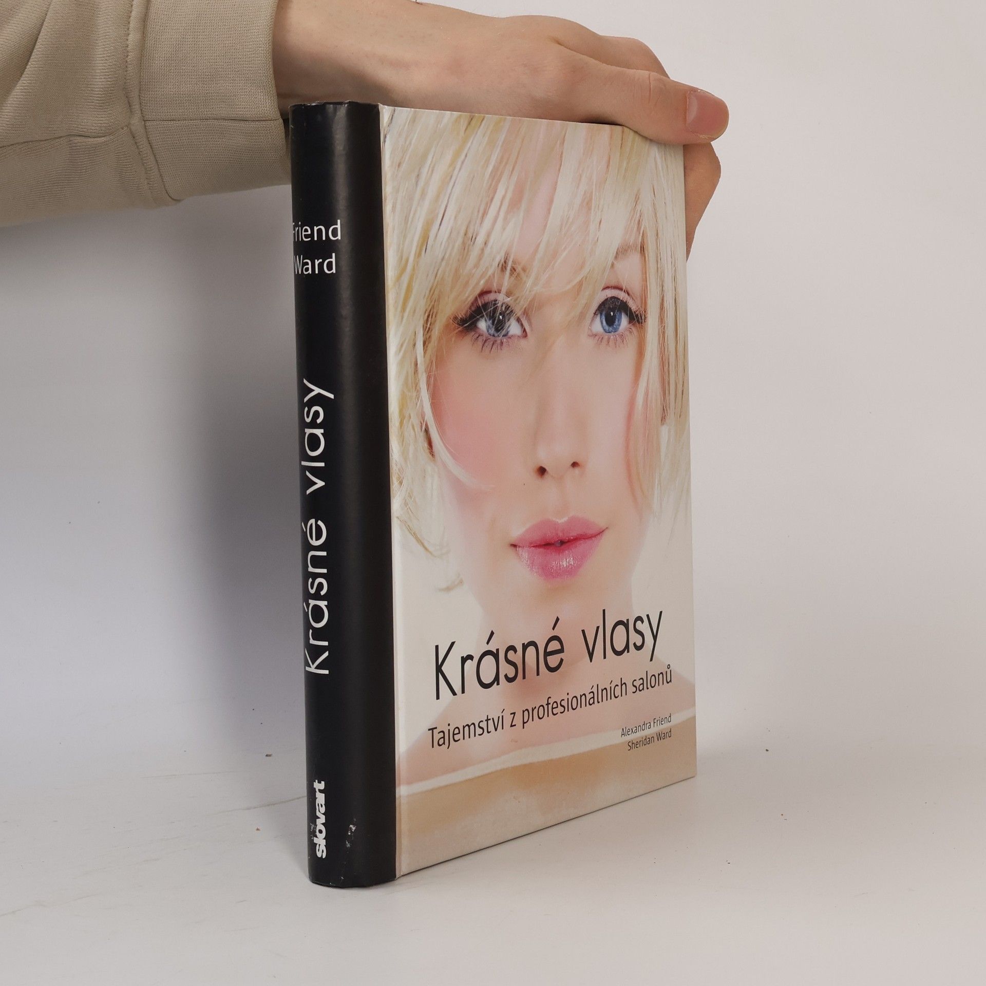 Alexandra Friend Krásné vlasy