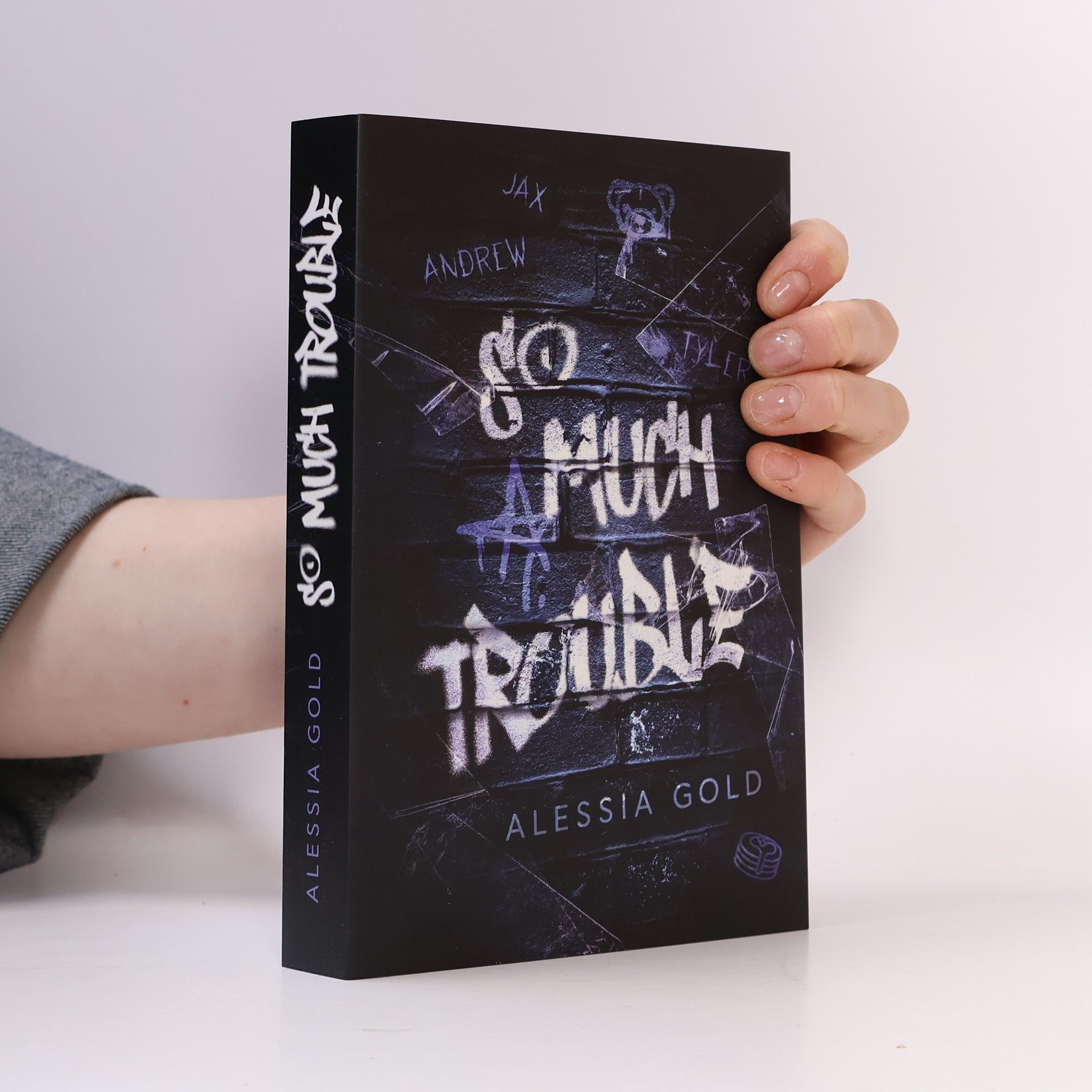 Alessia Gold So Much Trouble