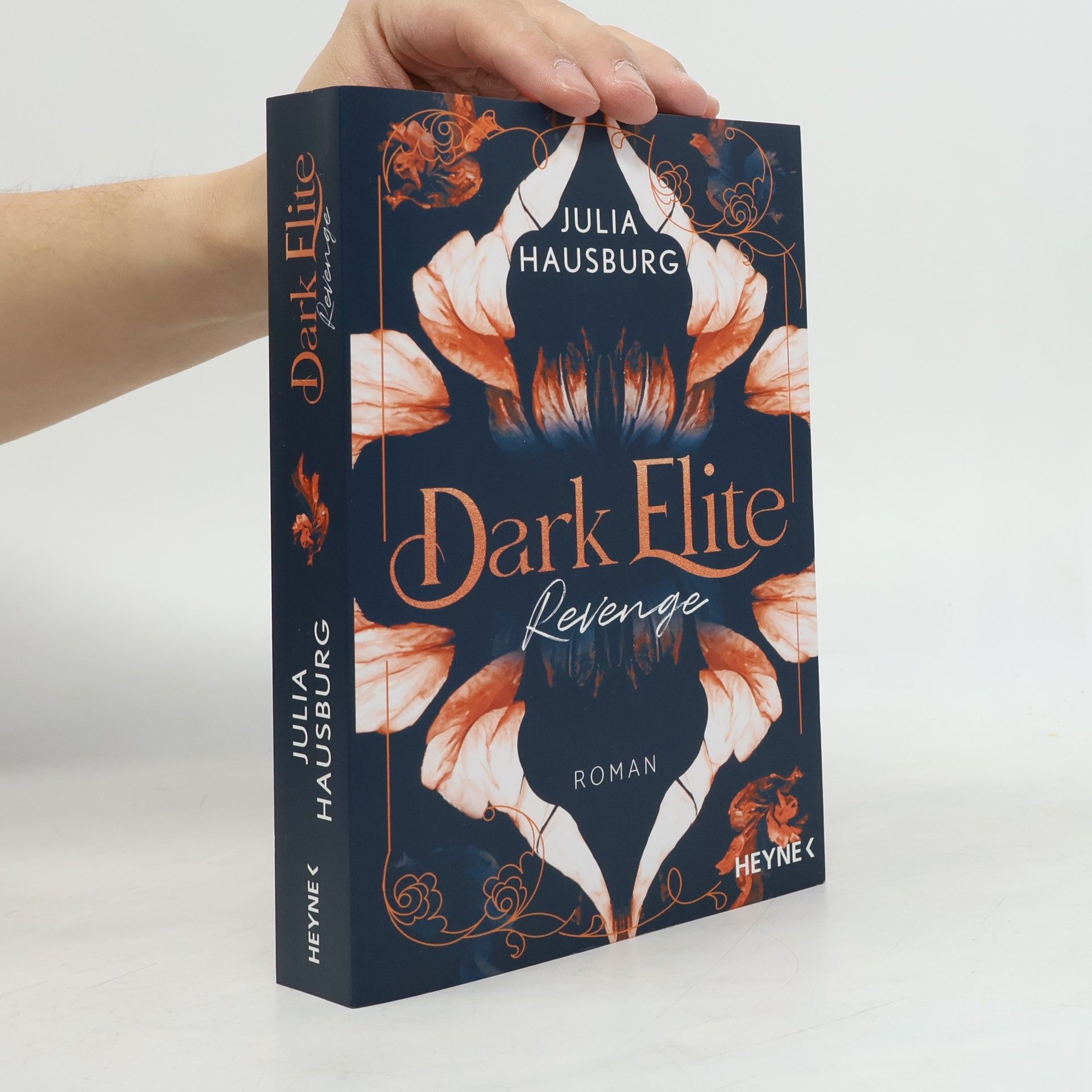 Julia Hausburg Dark Elite – Revenge
