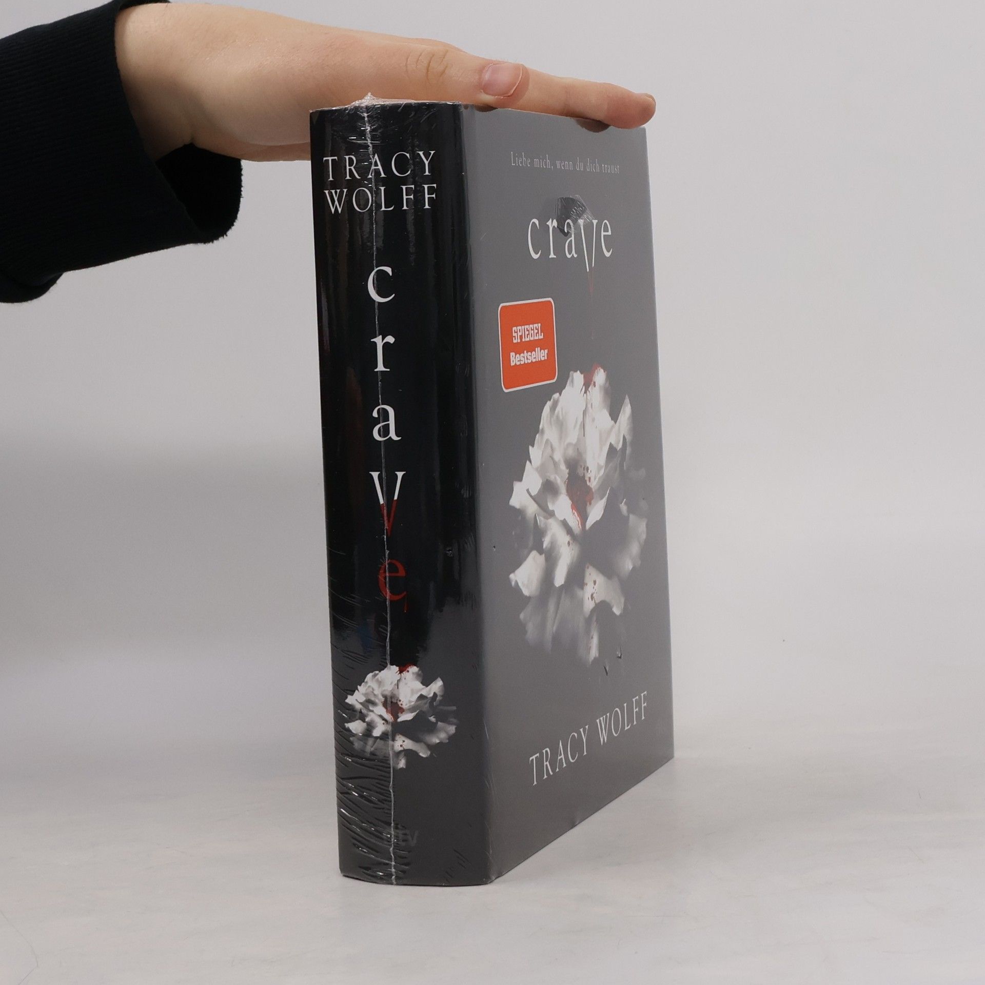 Tracy Wolff Crave