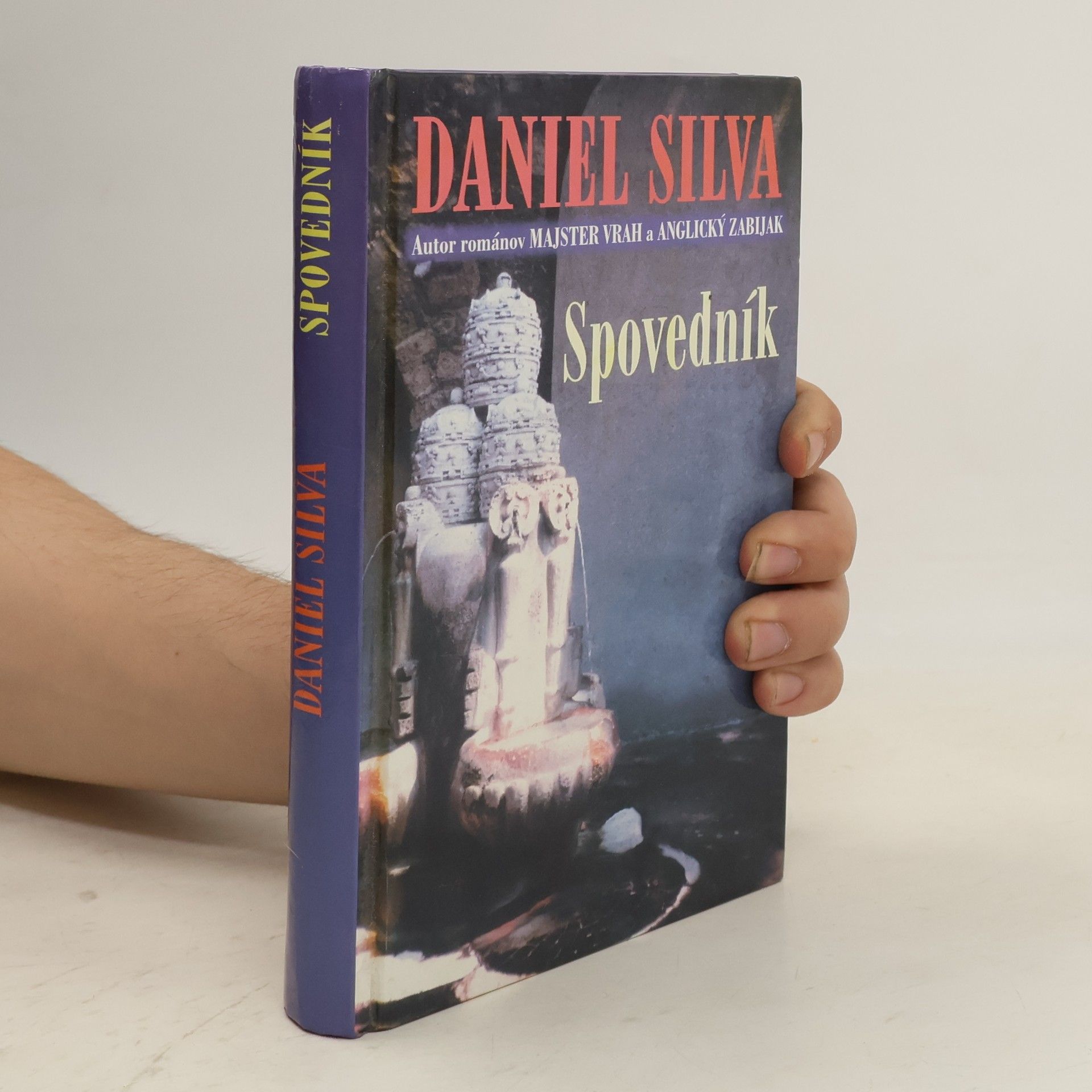 Daniel Silva Spovedník