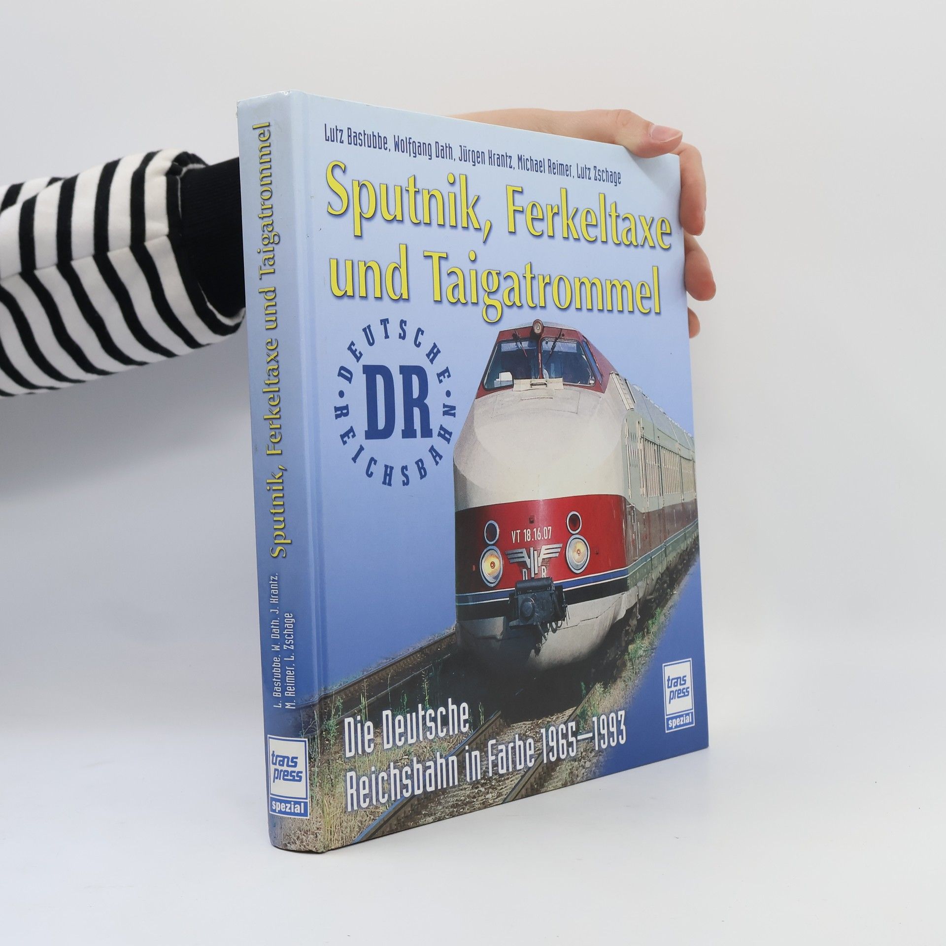 Lutz Bastubbe Sputnik, Ferkeltaxe und Taigatrommel