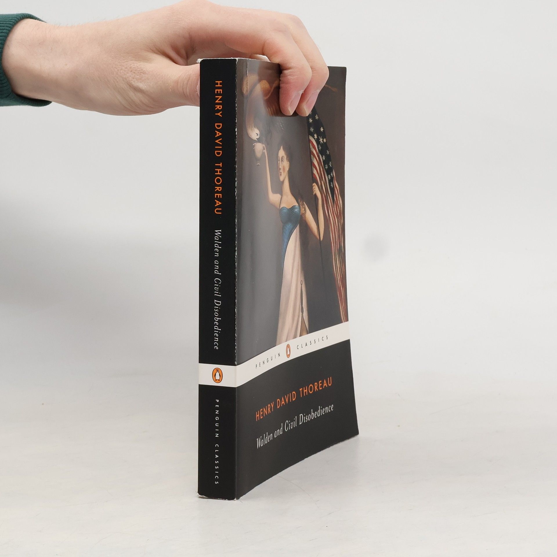 Henry David Thoreau Walden and Civil disobedience