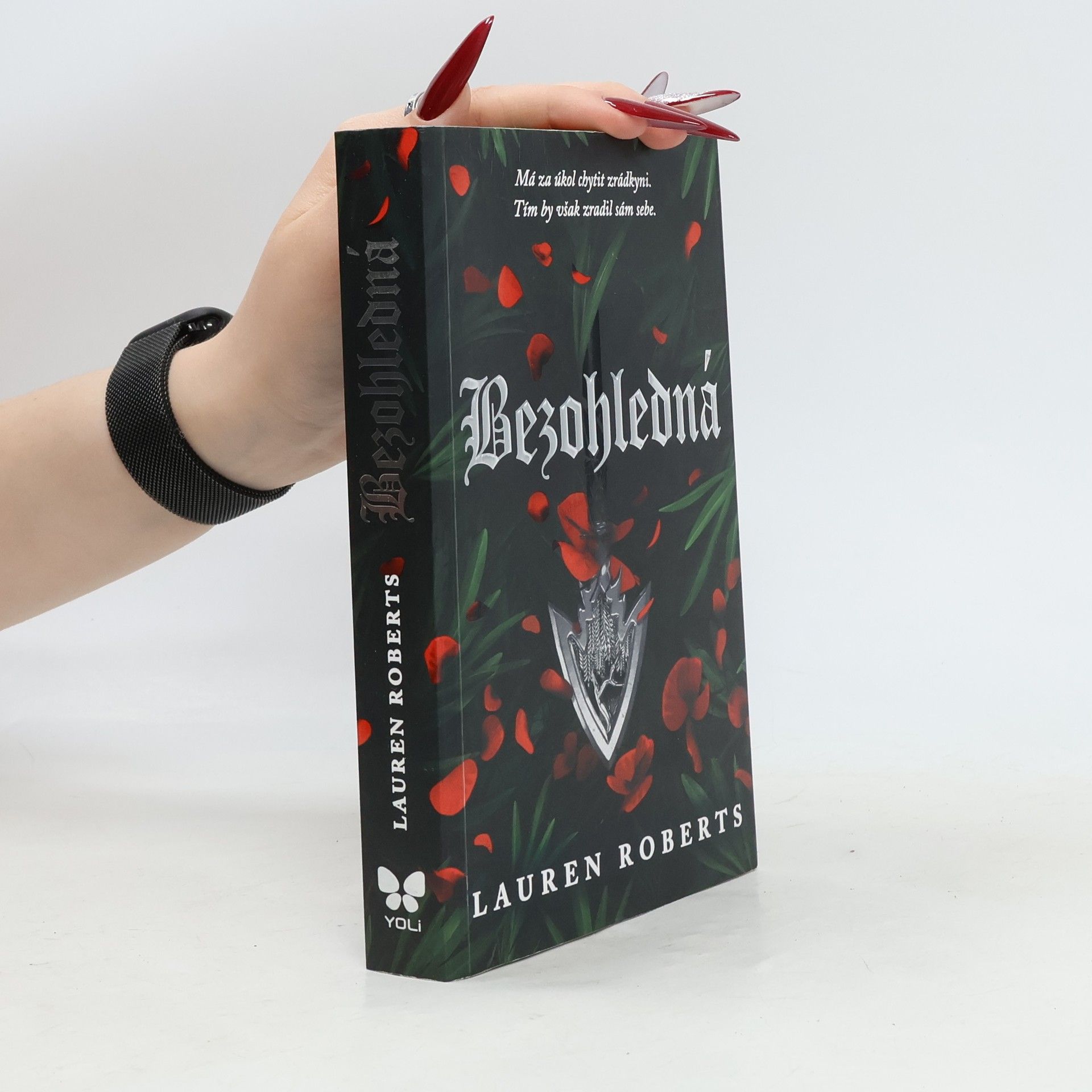 Lauren Roberts Bezohledná