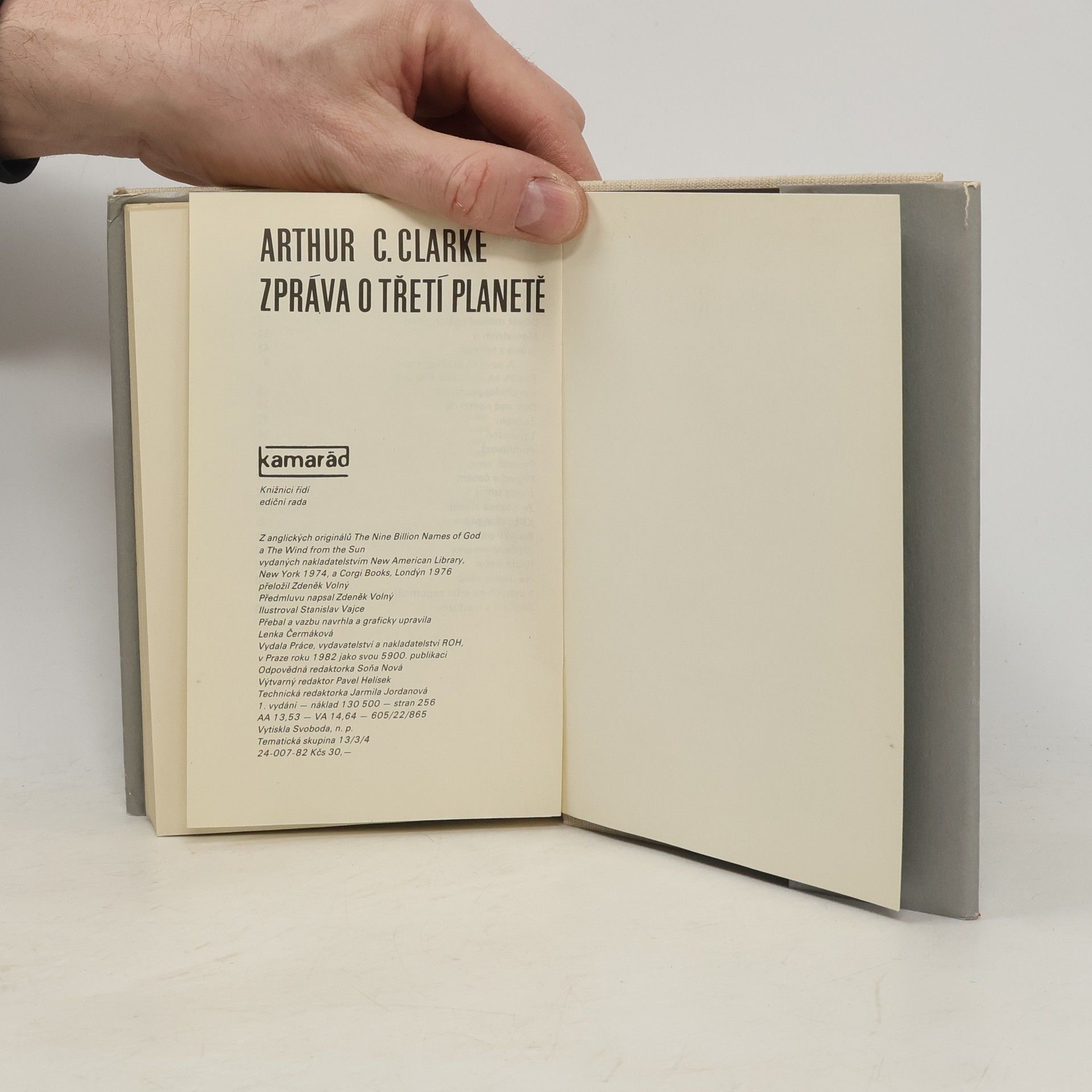 Arthur C. Clarke Zpráva o třetí planetě