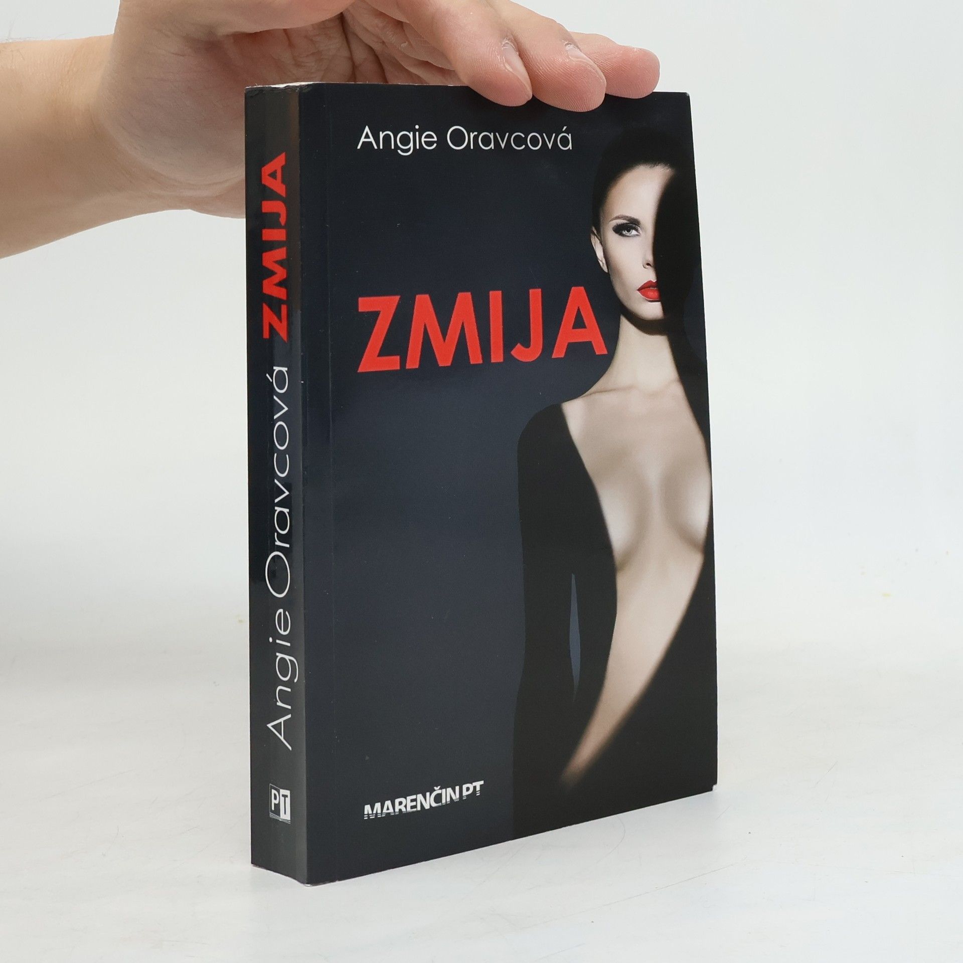 Angie Oravcová Zmija