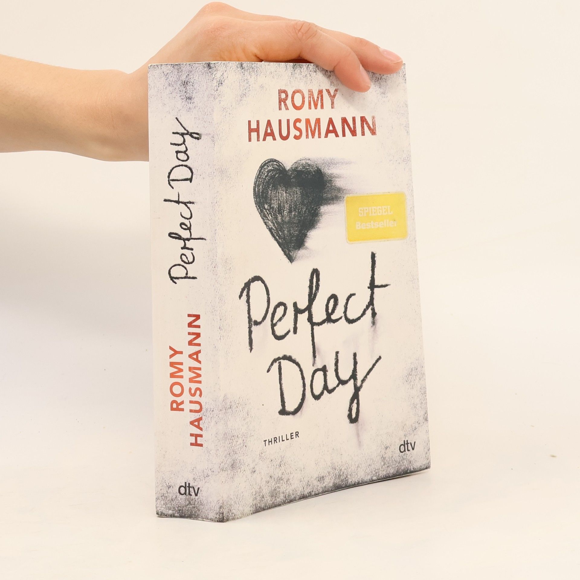 Romy Hausmann Perfect Day
