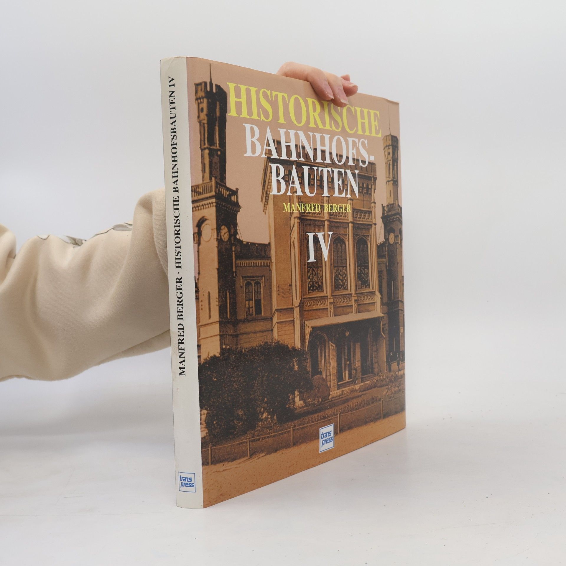 Historische Bahnhofsbauten