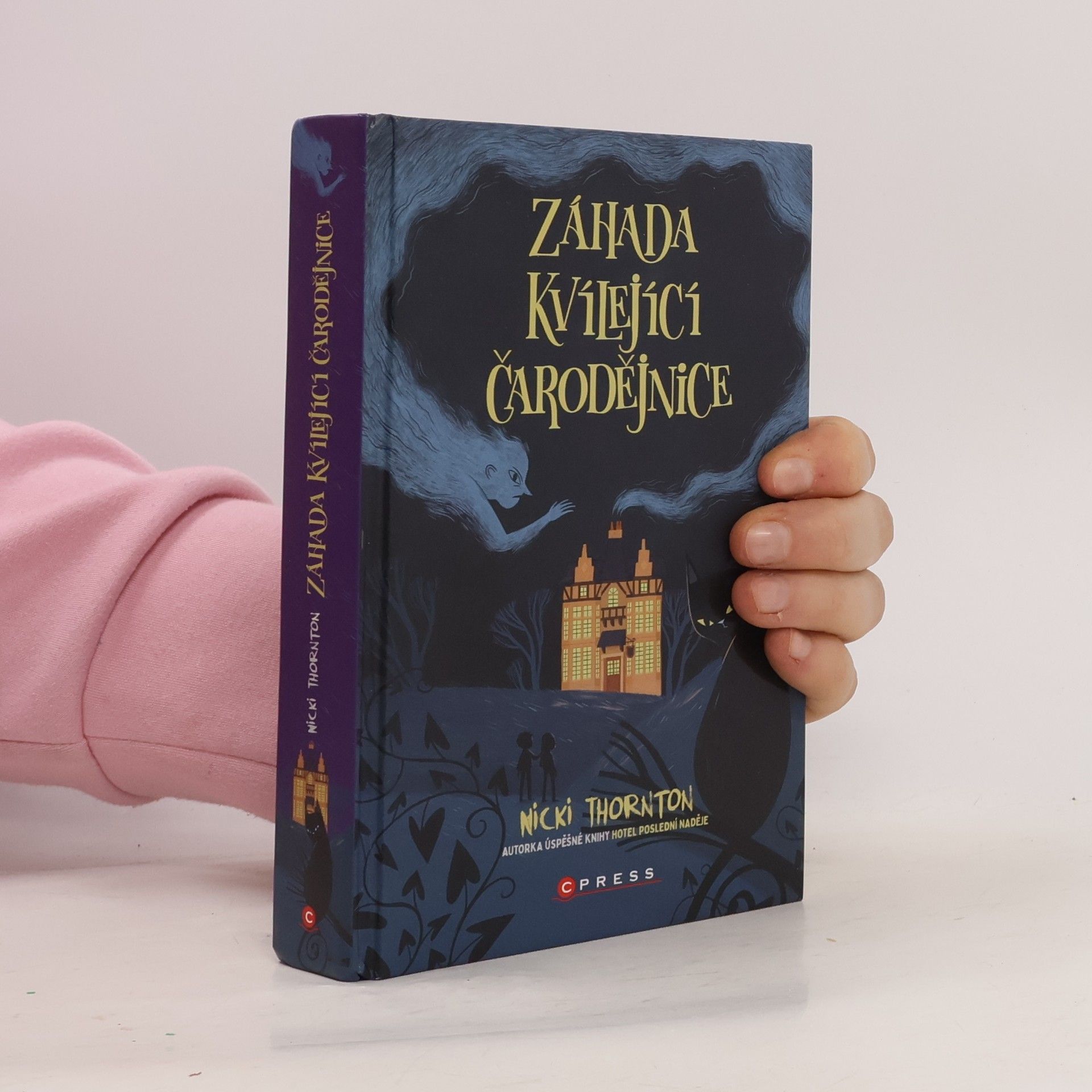 Nicki Thornton Záhada Kvílející čarodějnice