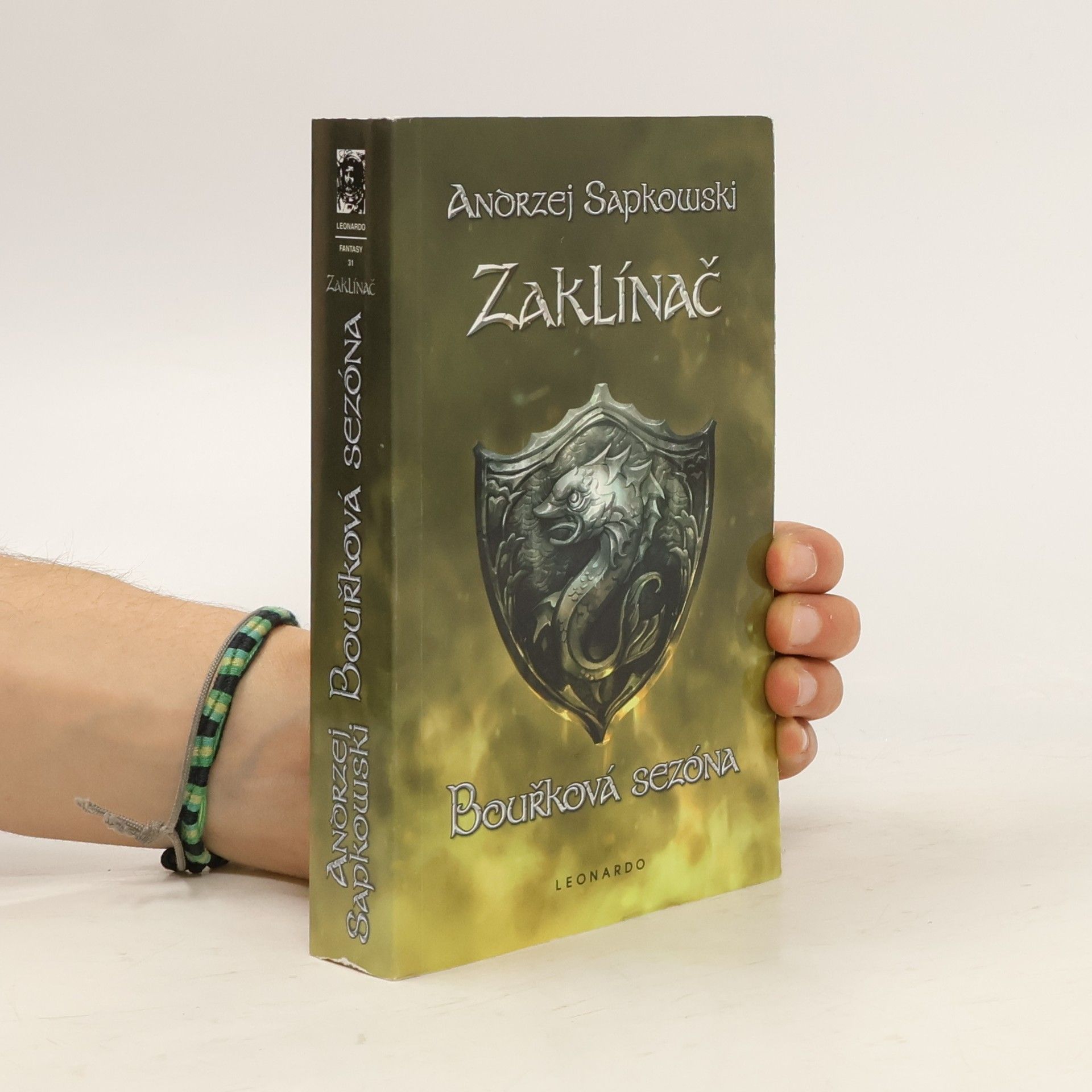 Andrzej Sapkowski Zaklínač. Bouřková sezóna