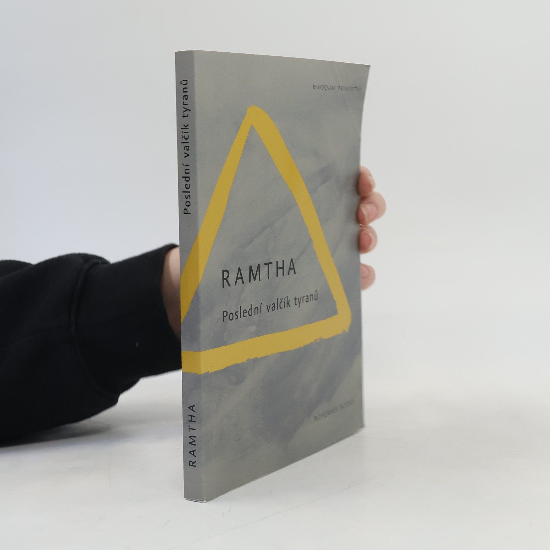 Petr Sumcov Poslední valčík tyranů