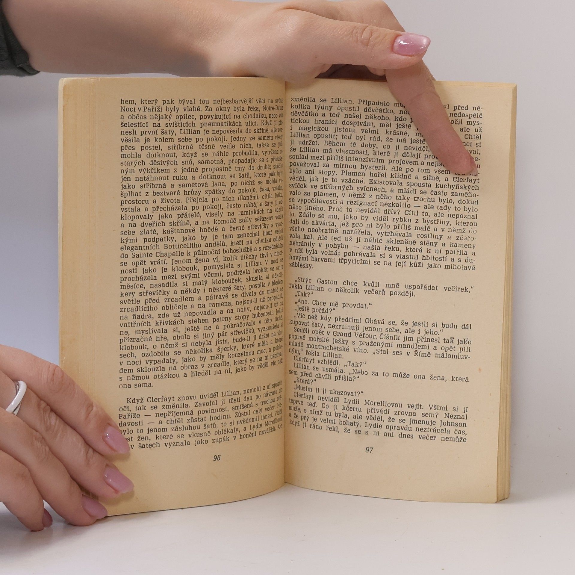 Erich Maria Remarque Nebe nezná vyvolených