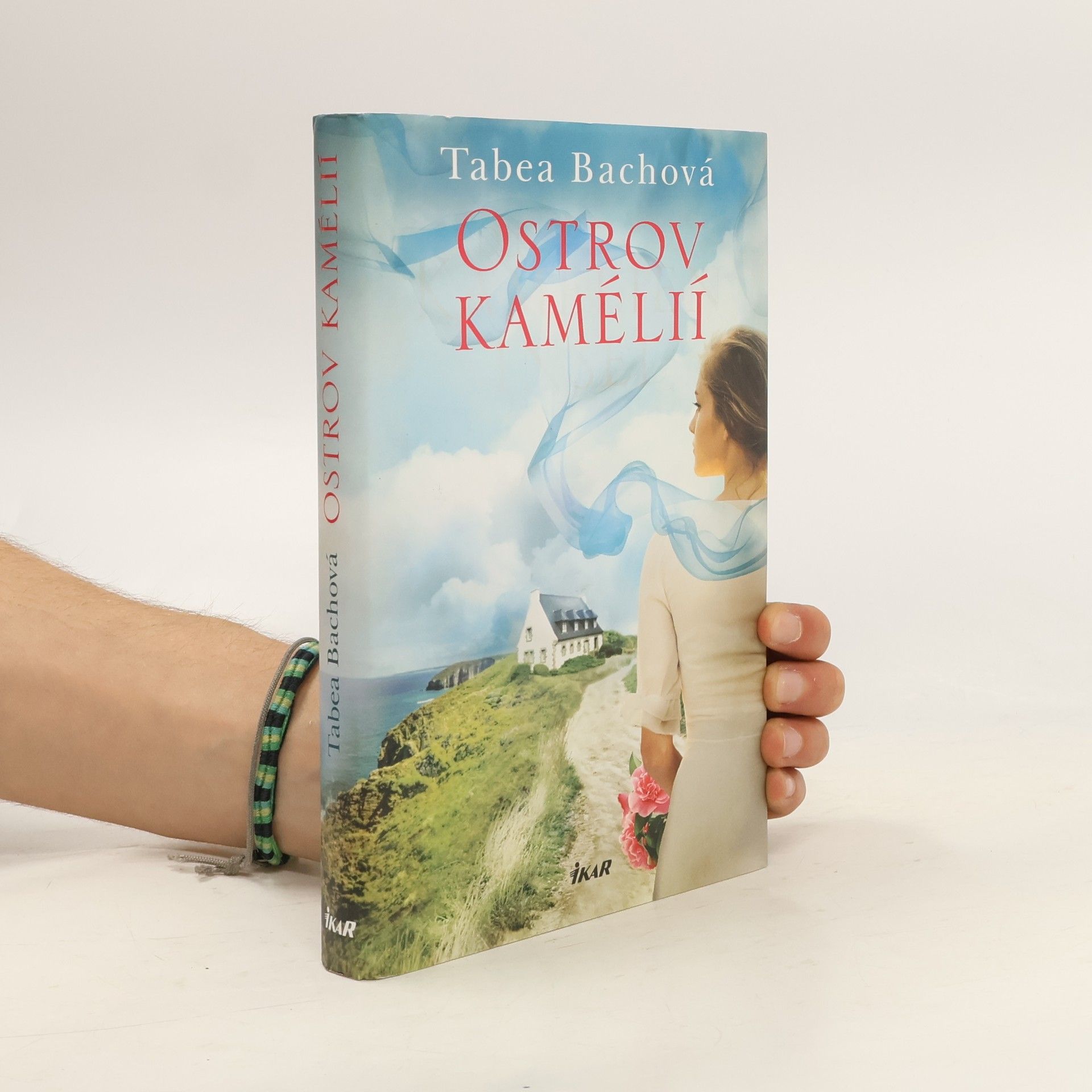 Tabea Bach Ostrov kamélií