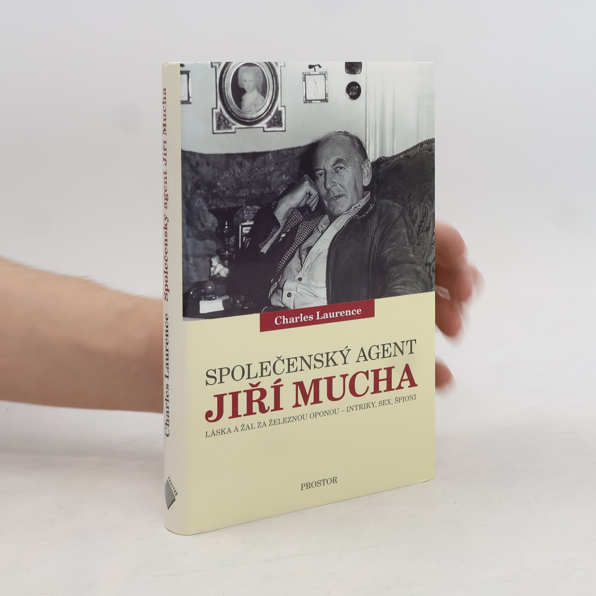Charles Laurence Společenský agent Jiří Mucha