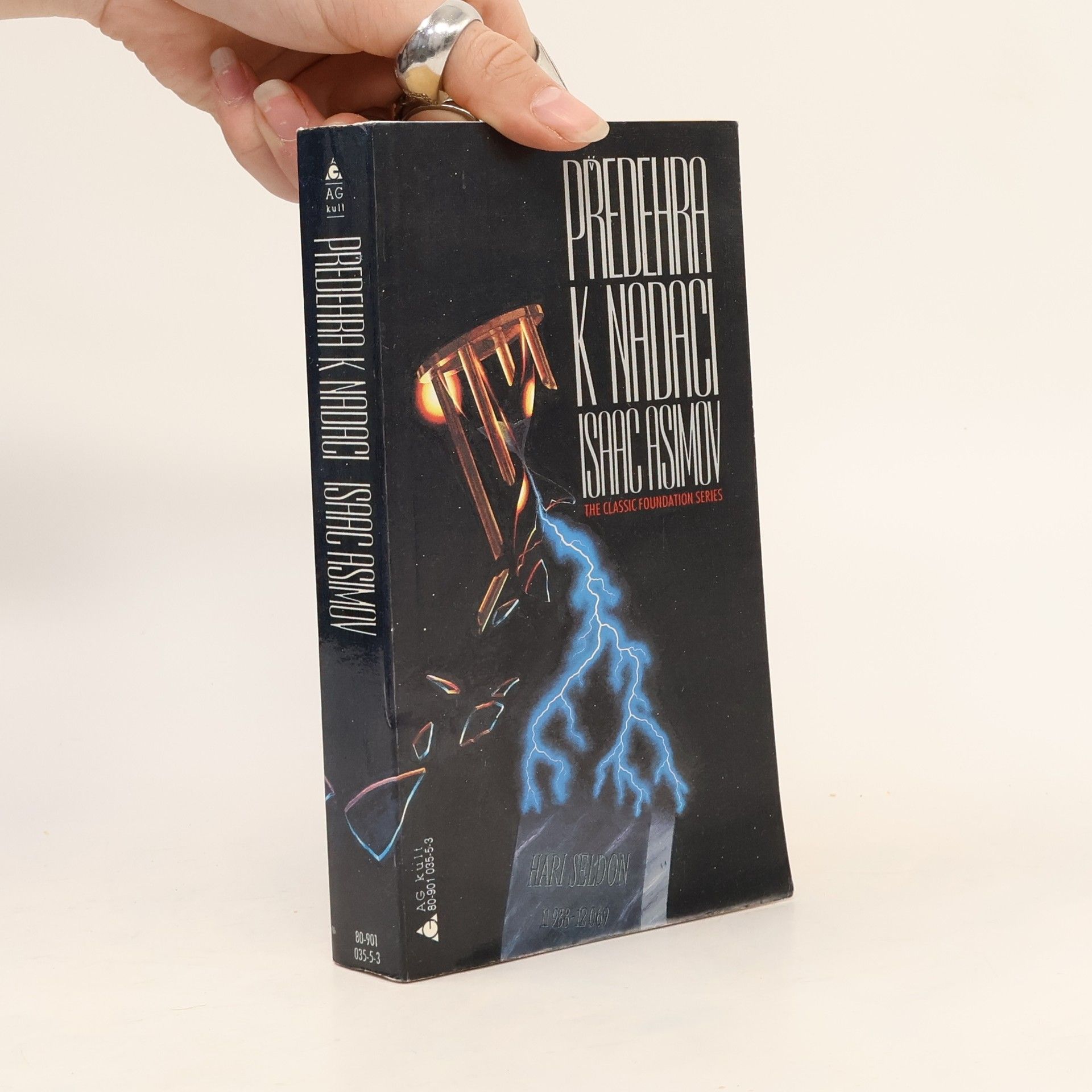 Isaac Asimov Předehra k Nadaci