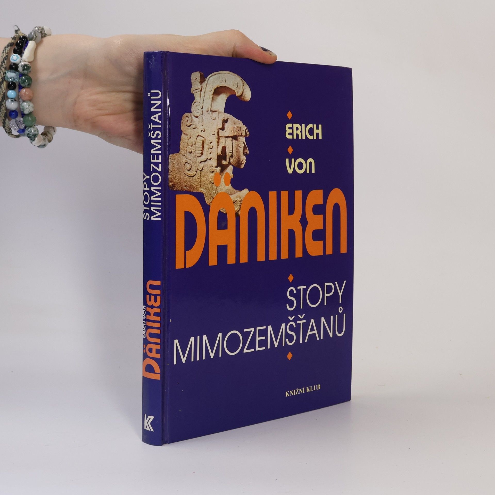 Erich von Däniken Stopy mimozemšťanů