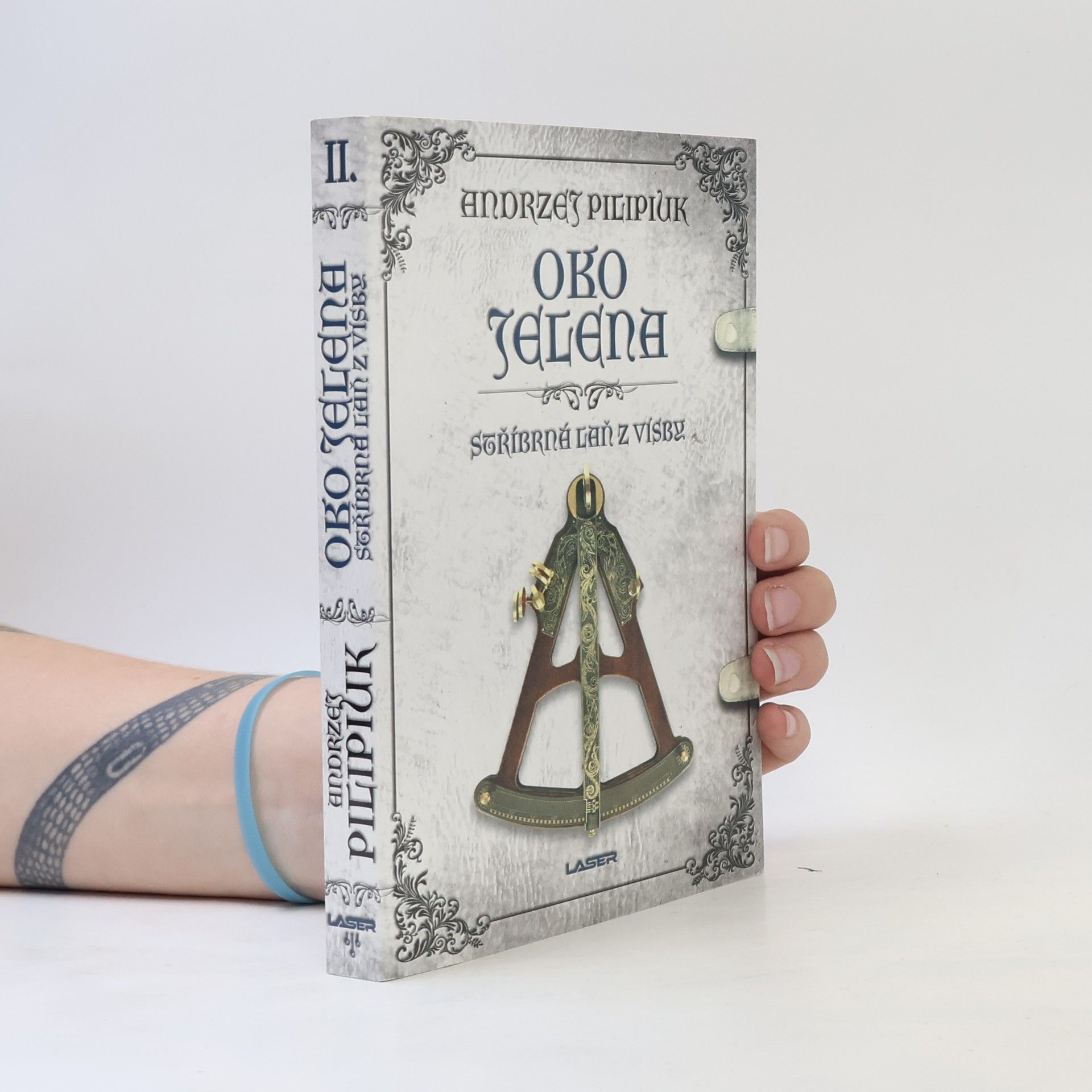 Andrzej Pilipiuk Stříbrná laň z Visby