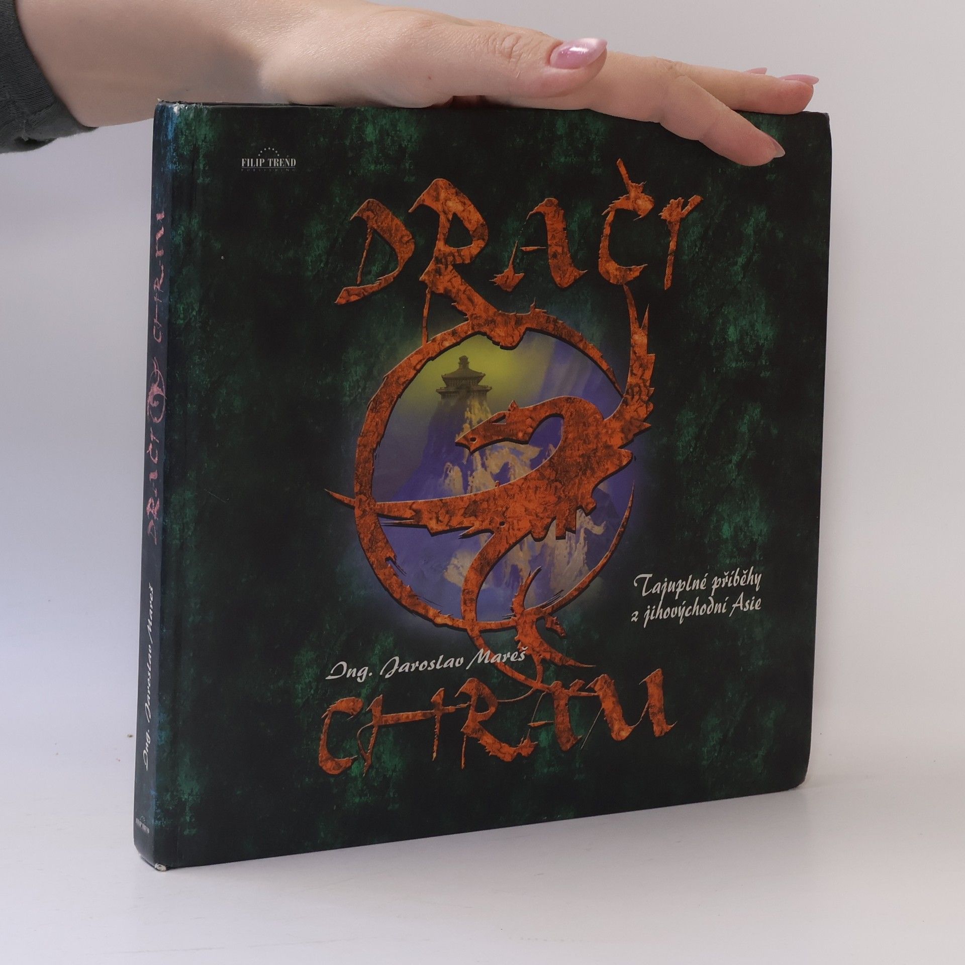 Jaroslav V. Mareš Dračí chrám