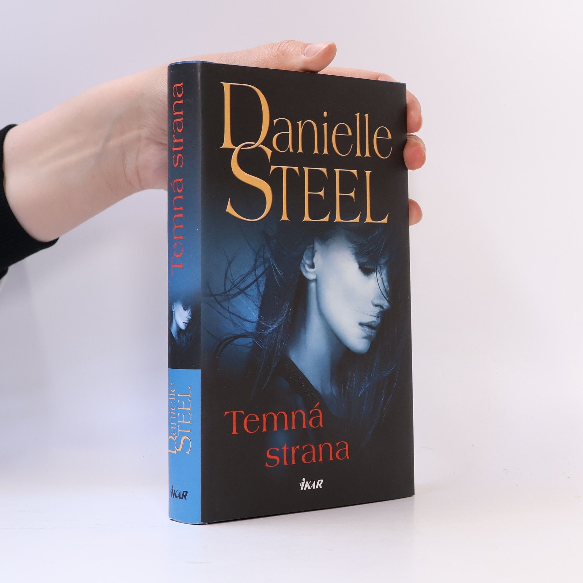 Danielle Steel Temná strana