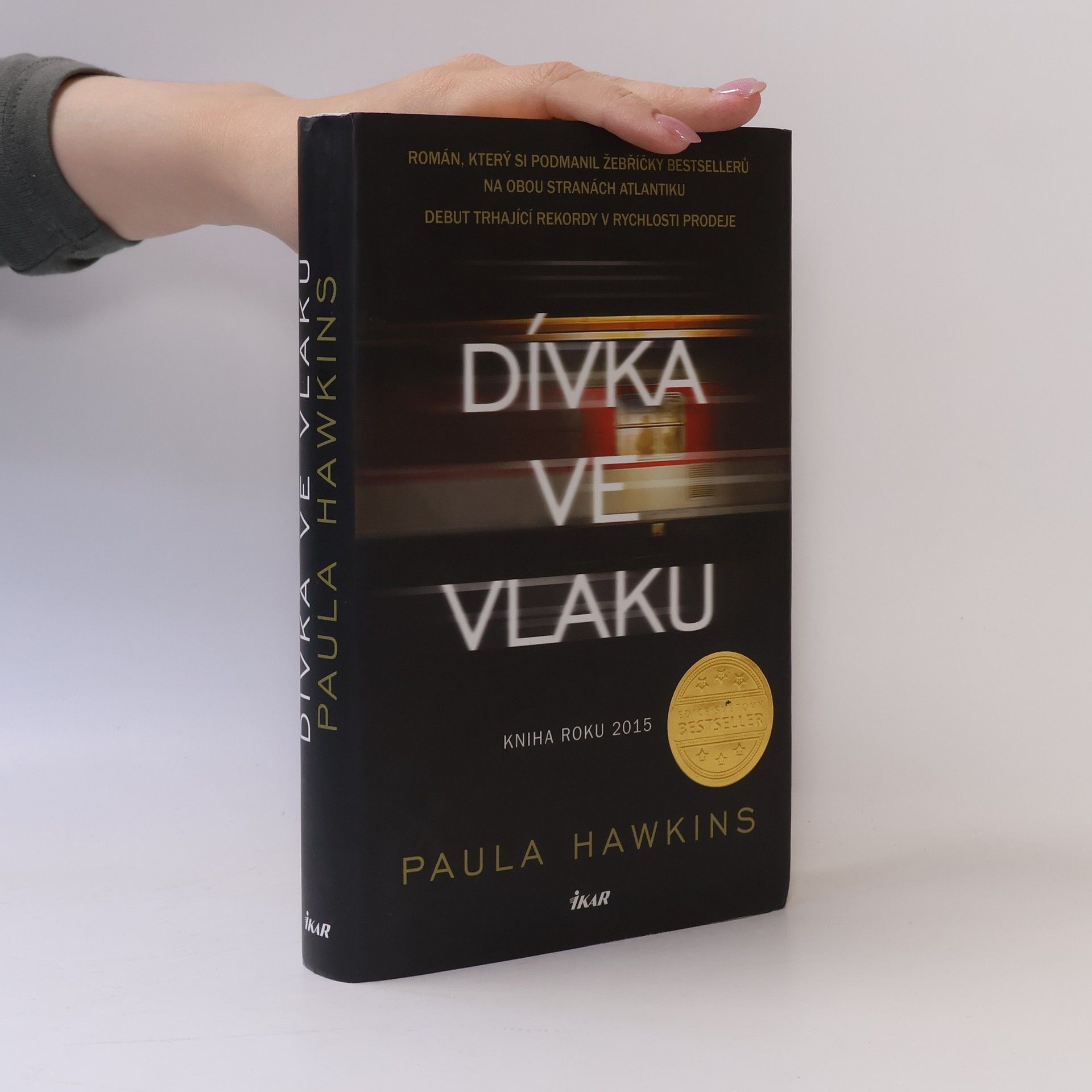 Paula Hawkins Dívka ve vlaku
