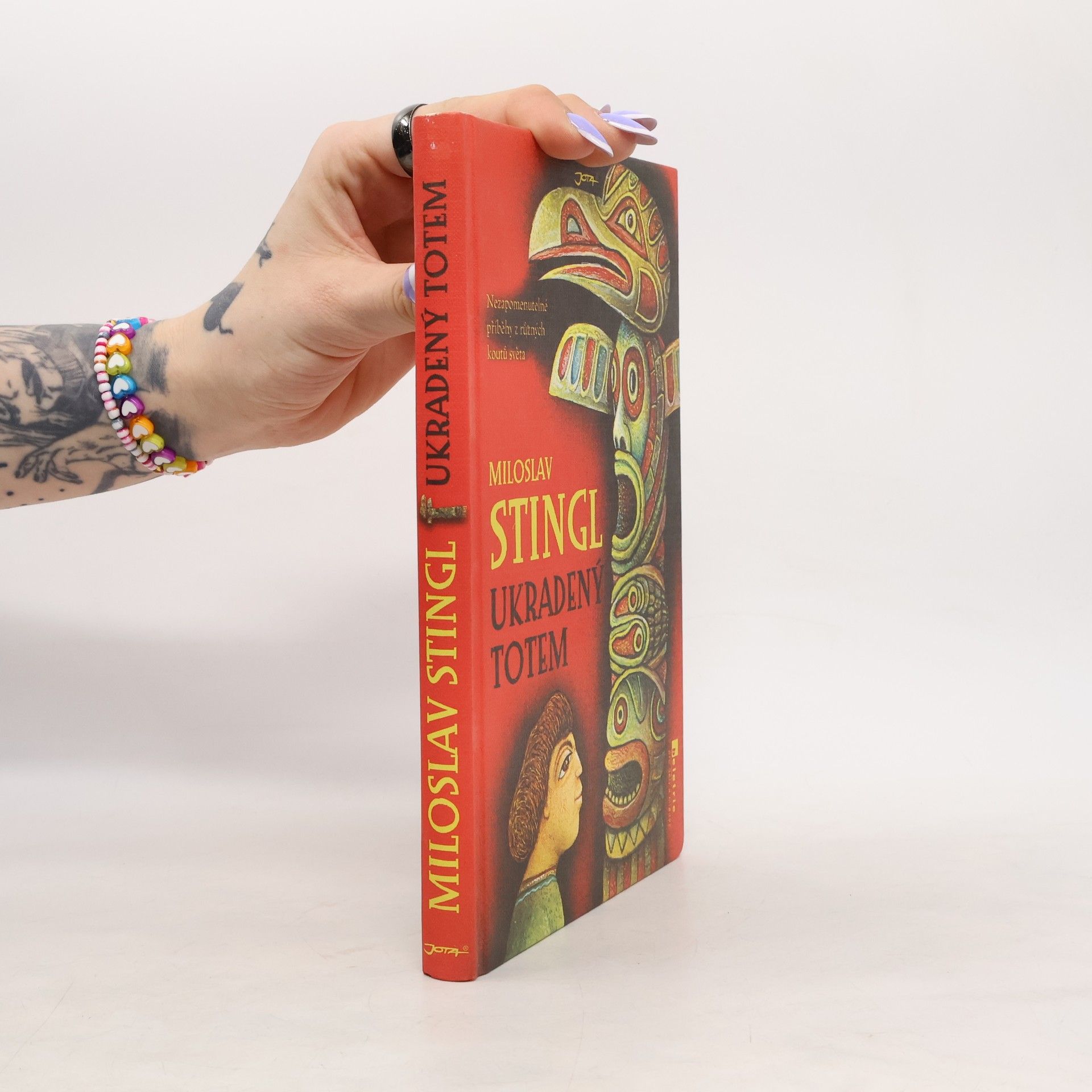 Miloslav Stingl Ukradený totem