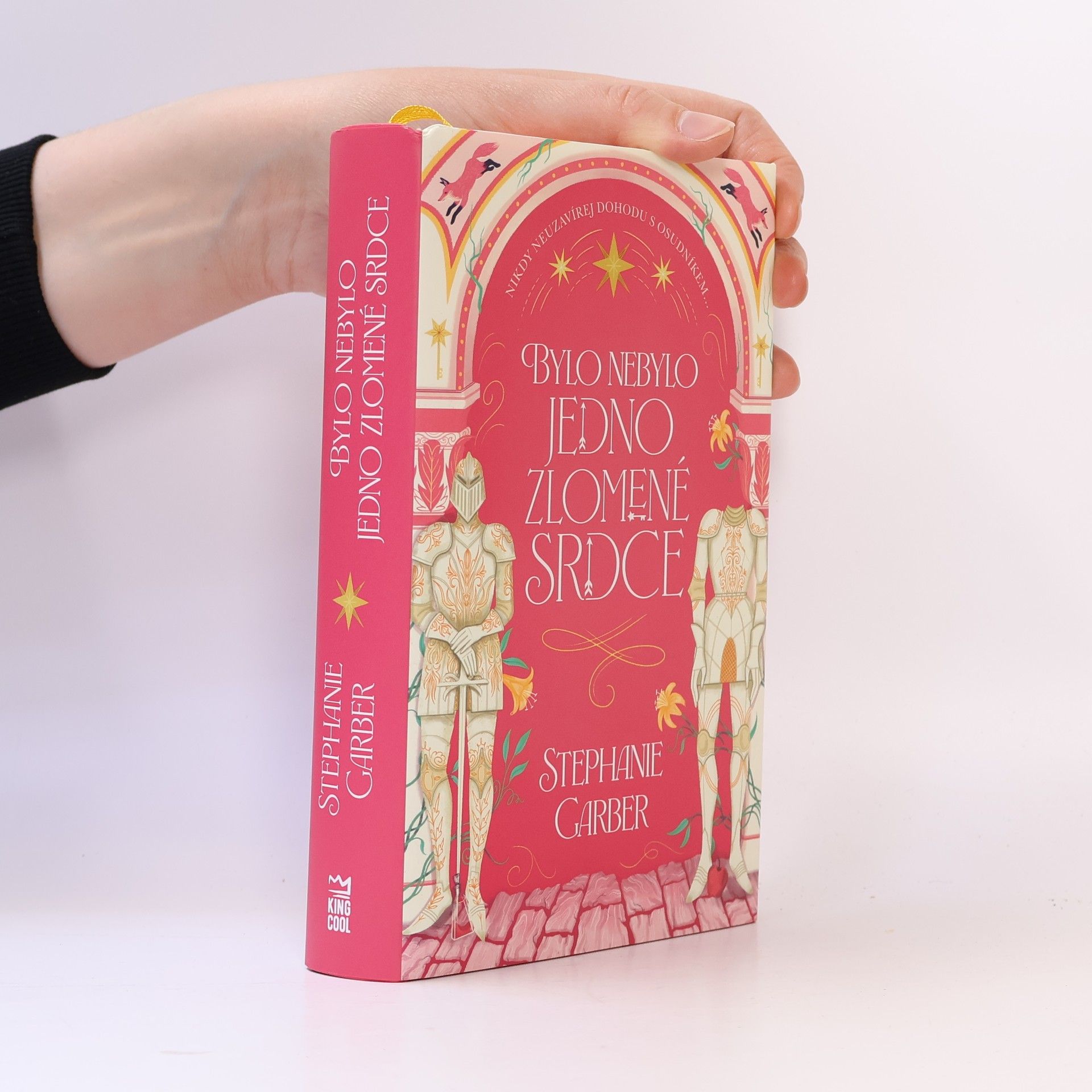 Stephanie Garber Bylo nebylo jedno zlomené srdce