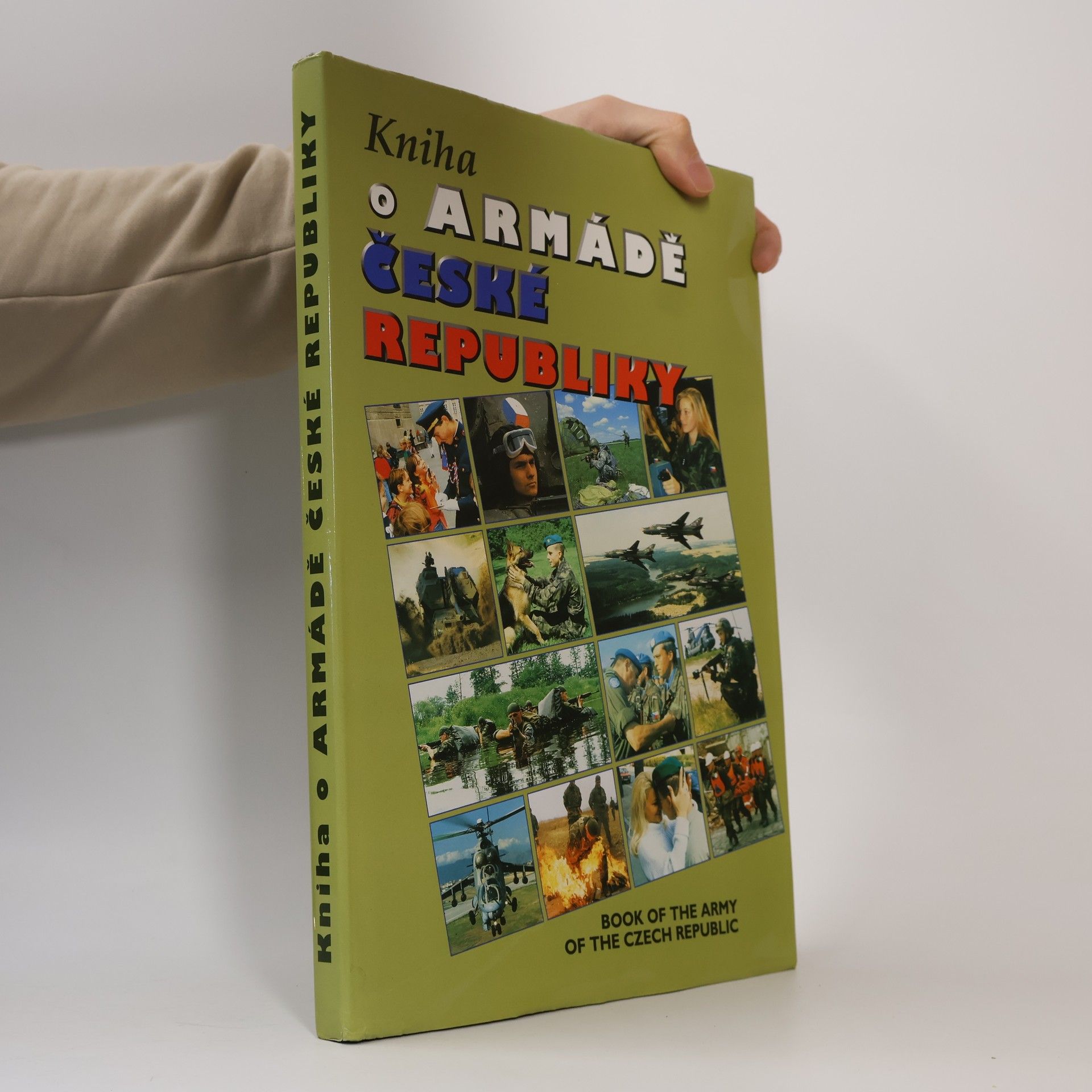 Josef Gajda Kniha o armádě České republiky