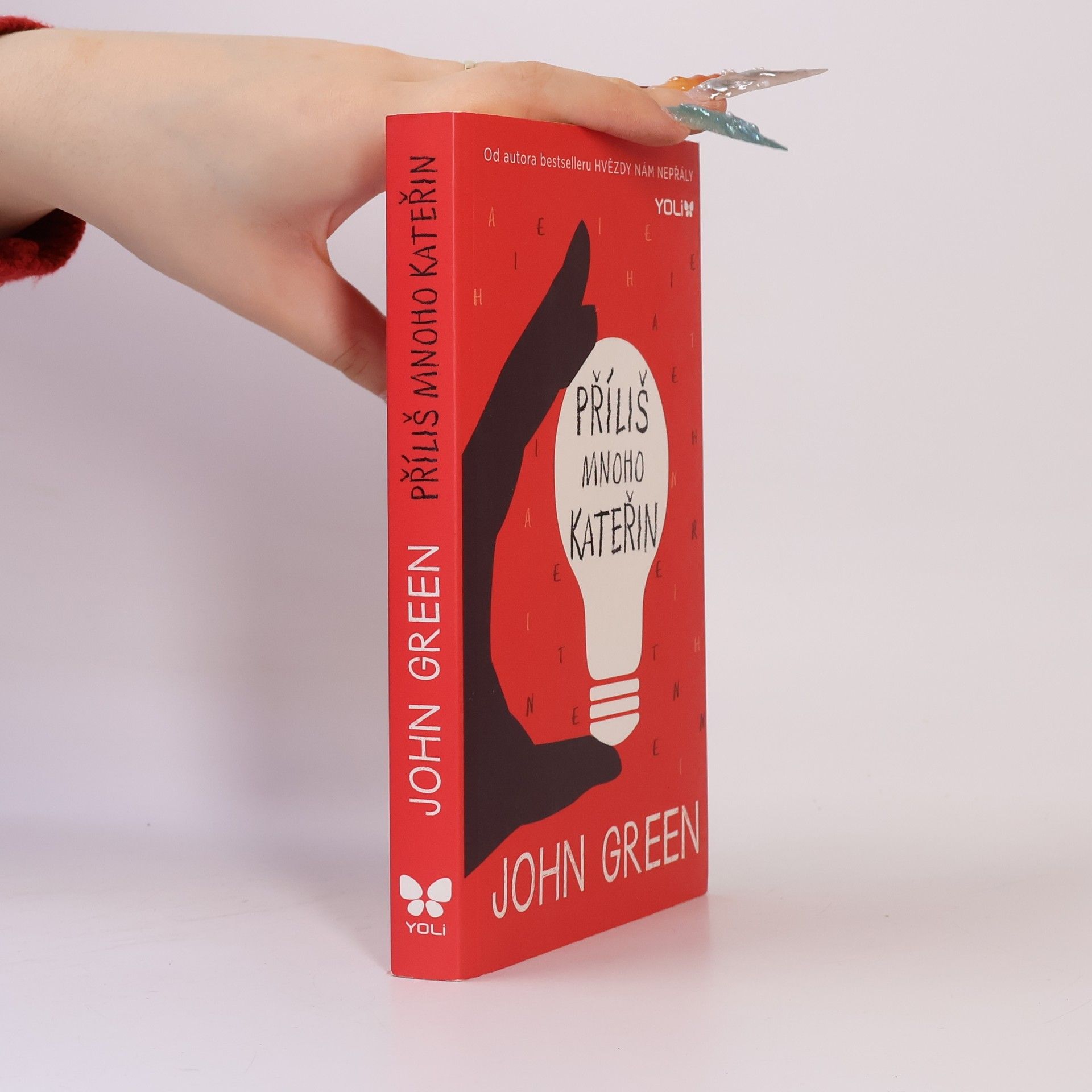 John Green Příliš mnoho Kateřin