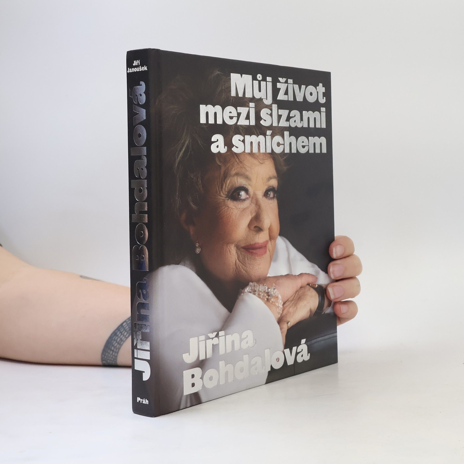 Jiřina Bohdalová Můj život mezi slzami a smíchem