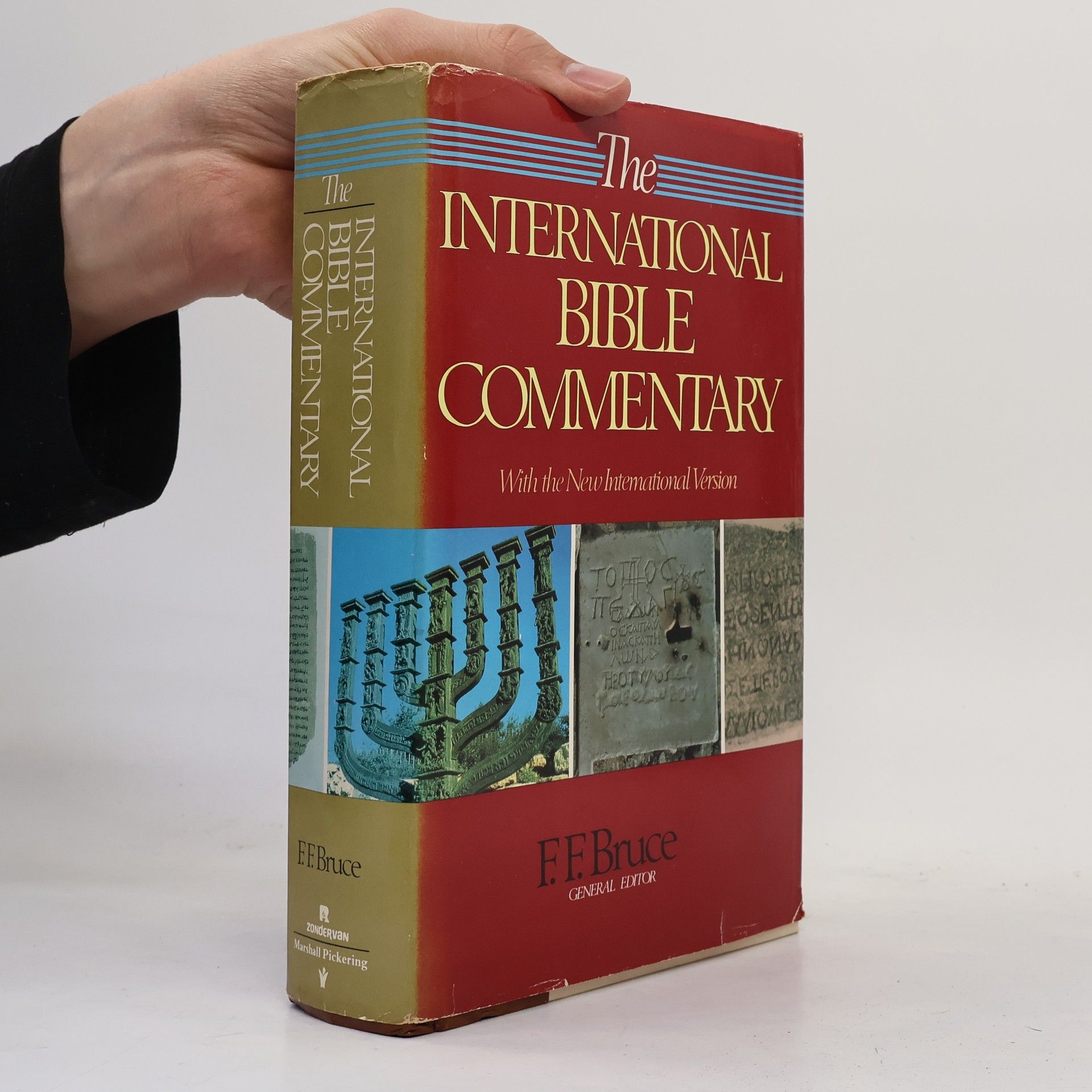 New International Bible Commentary