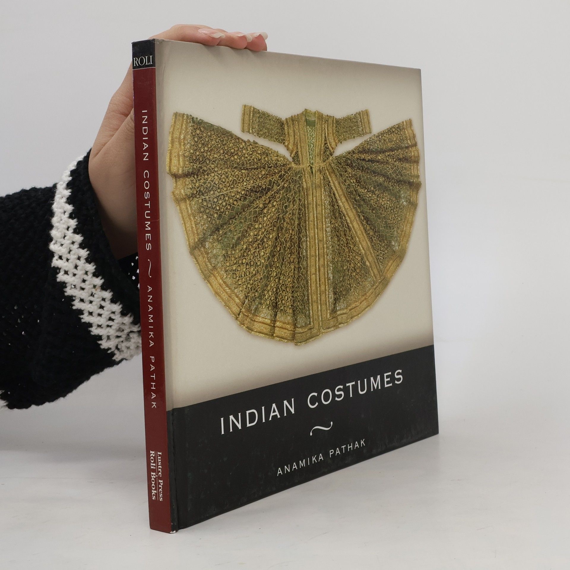 Anamika Pathak Indian Costumes