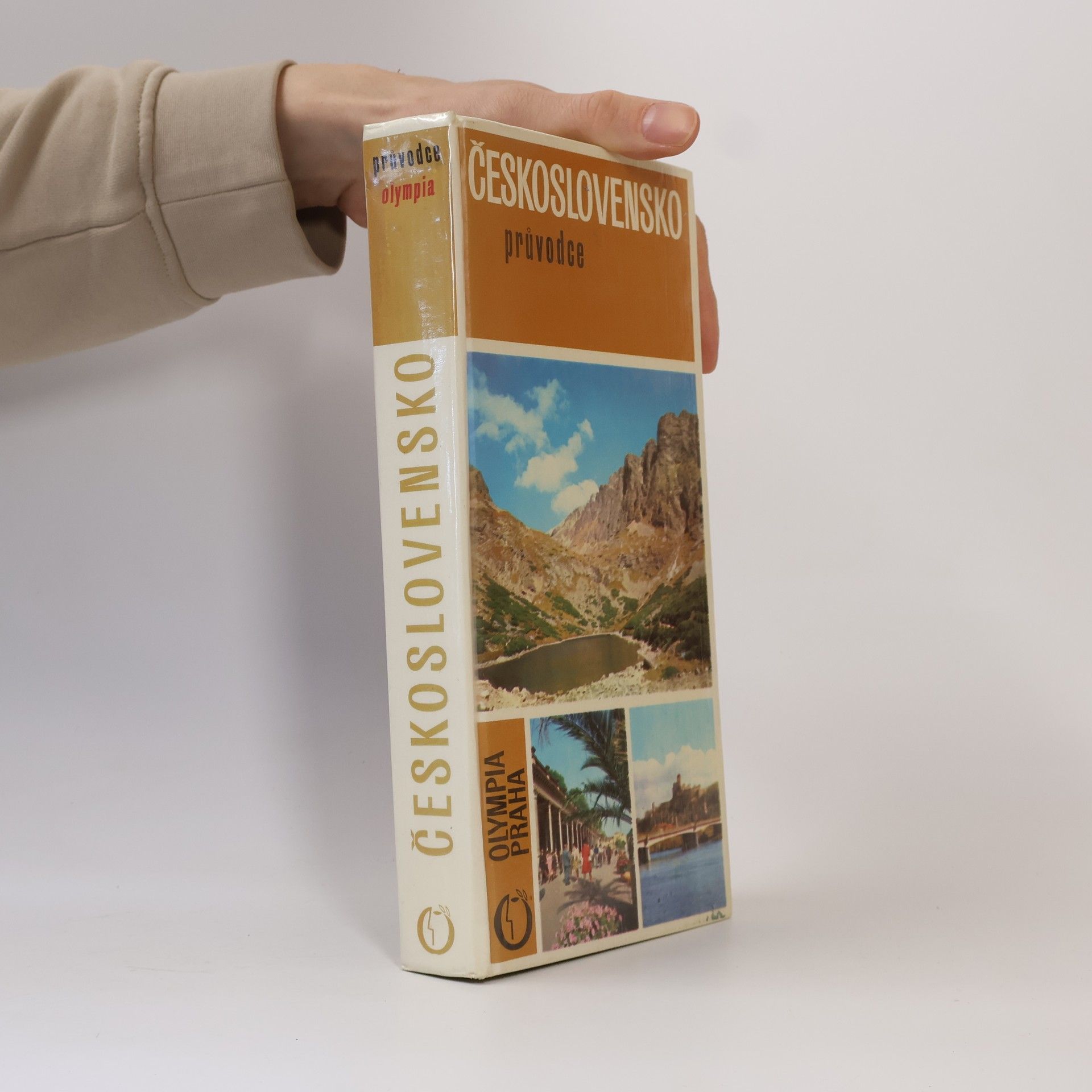 Various authors Československo - průvodce