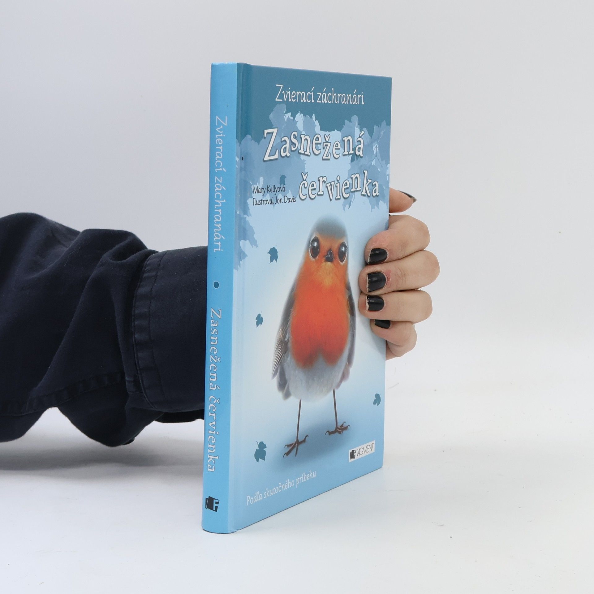 Mary Kelly Zasnežená červienka