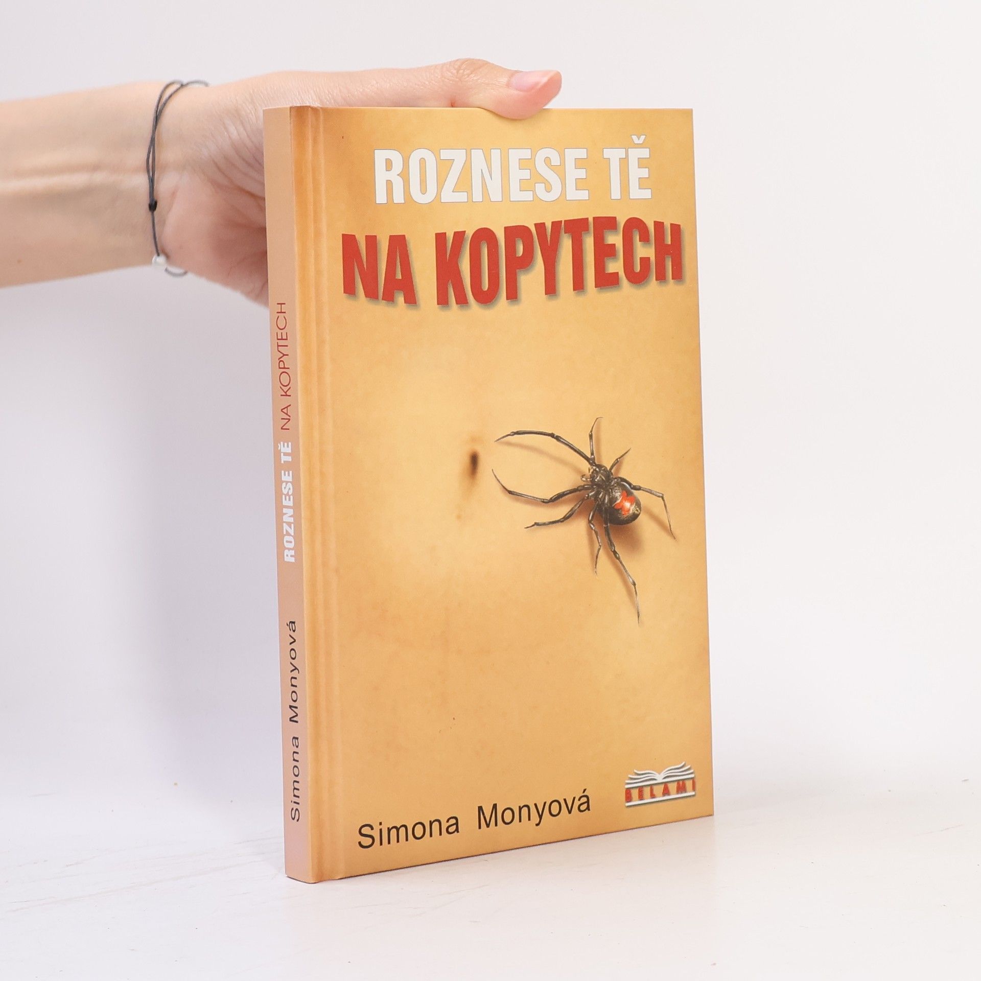 Simona Monyová Roznese tě na kopytech