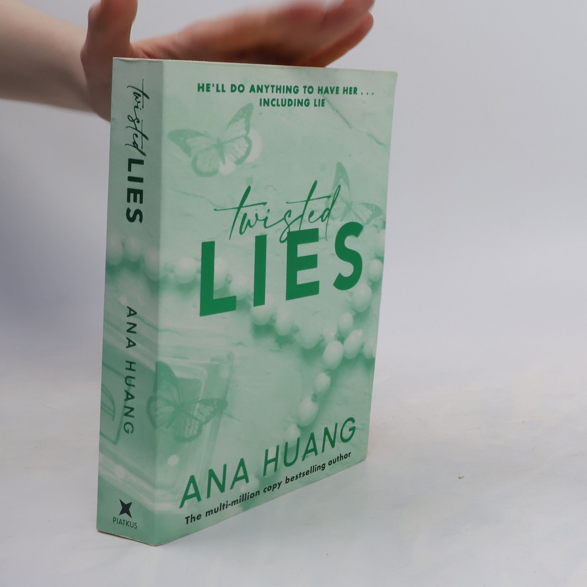 Ana Huang Twisted lies