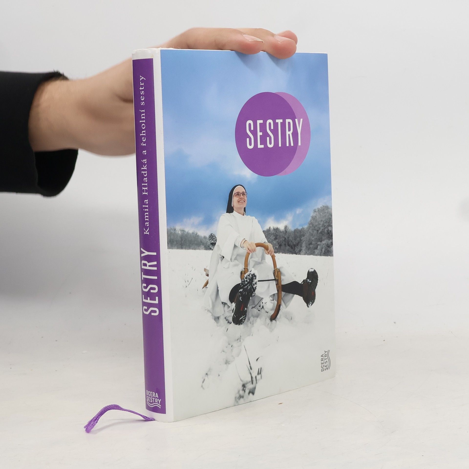 Kamila Hladká Sestry