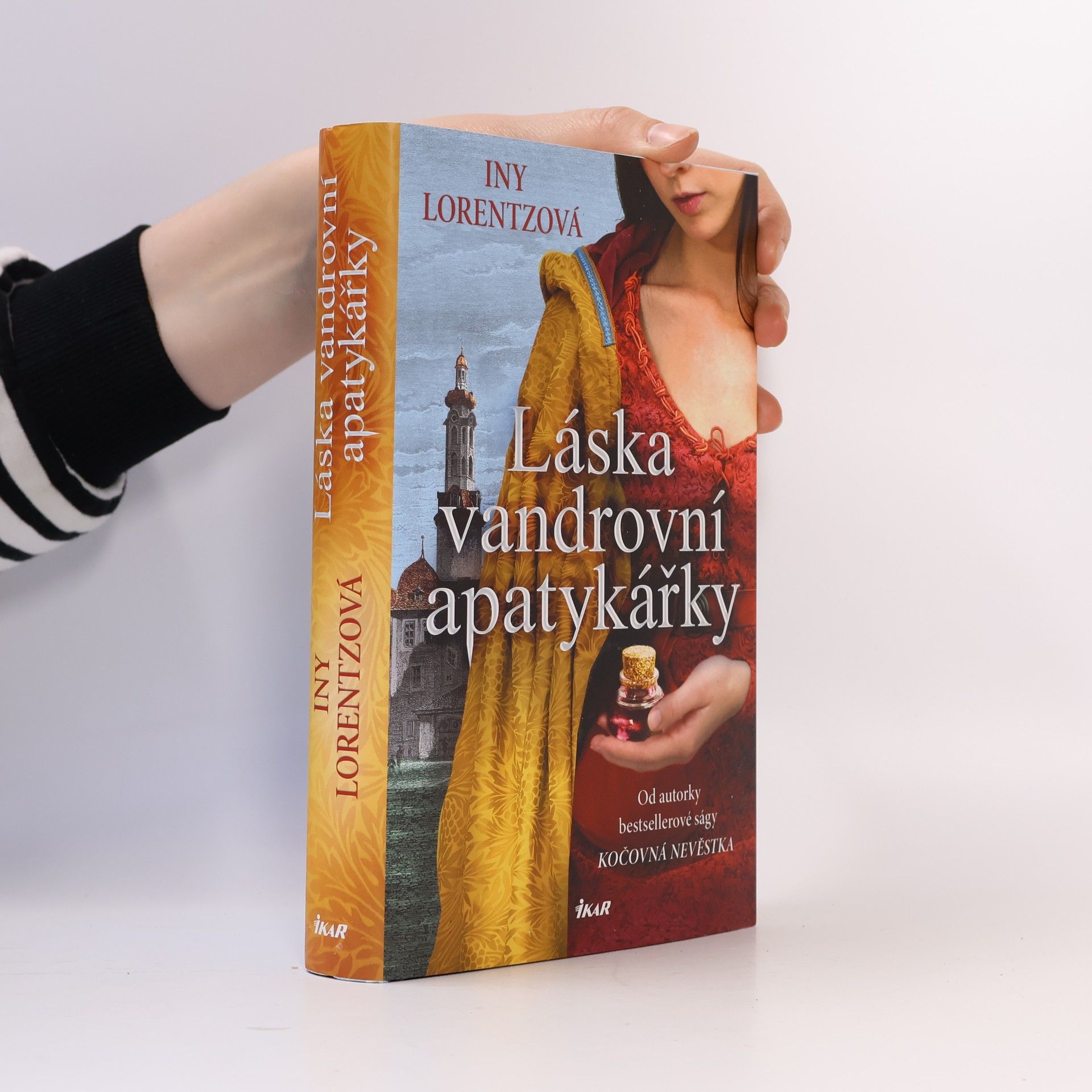 Iny Lorentz Láska vandrovní apatykářky