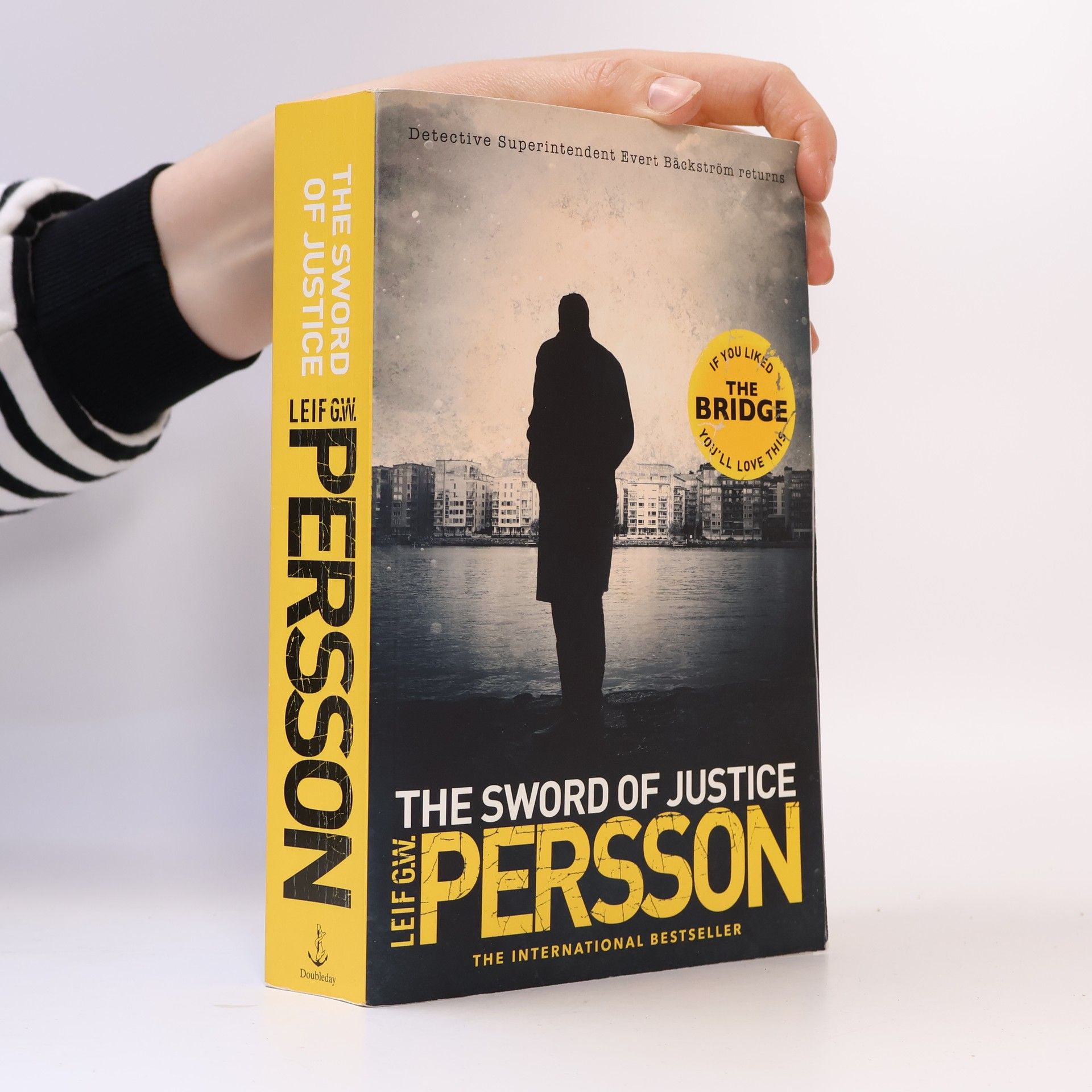 Leif G. W. Persson The sword of justice