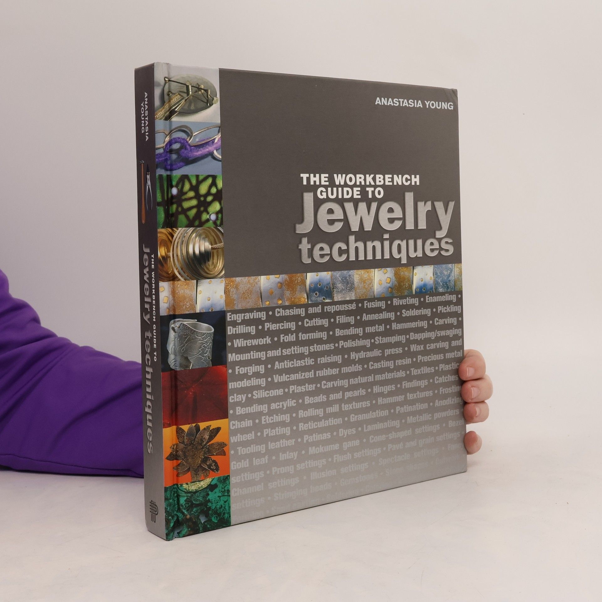 Anastasia Young The Workbench Guide to Jewelry Techniques