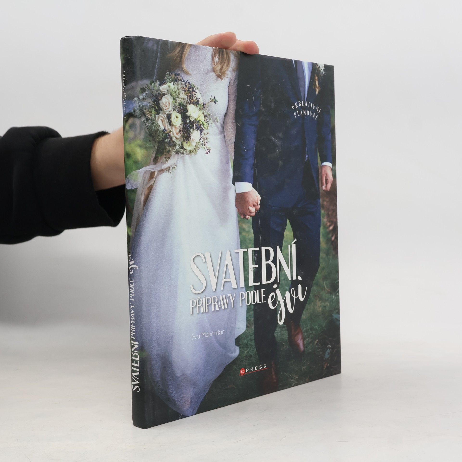 Eva Mchitarjan Svatební přípravy podle Ejvi