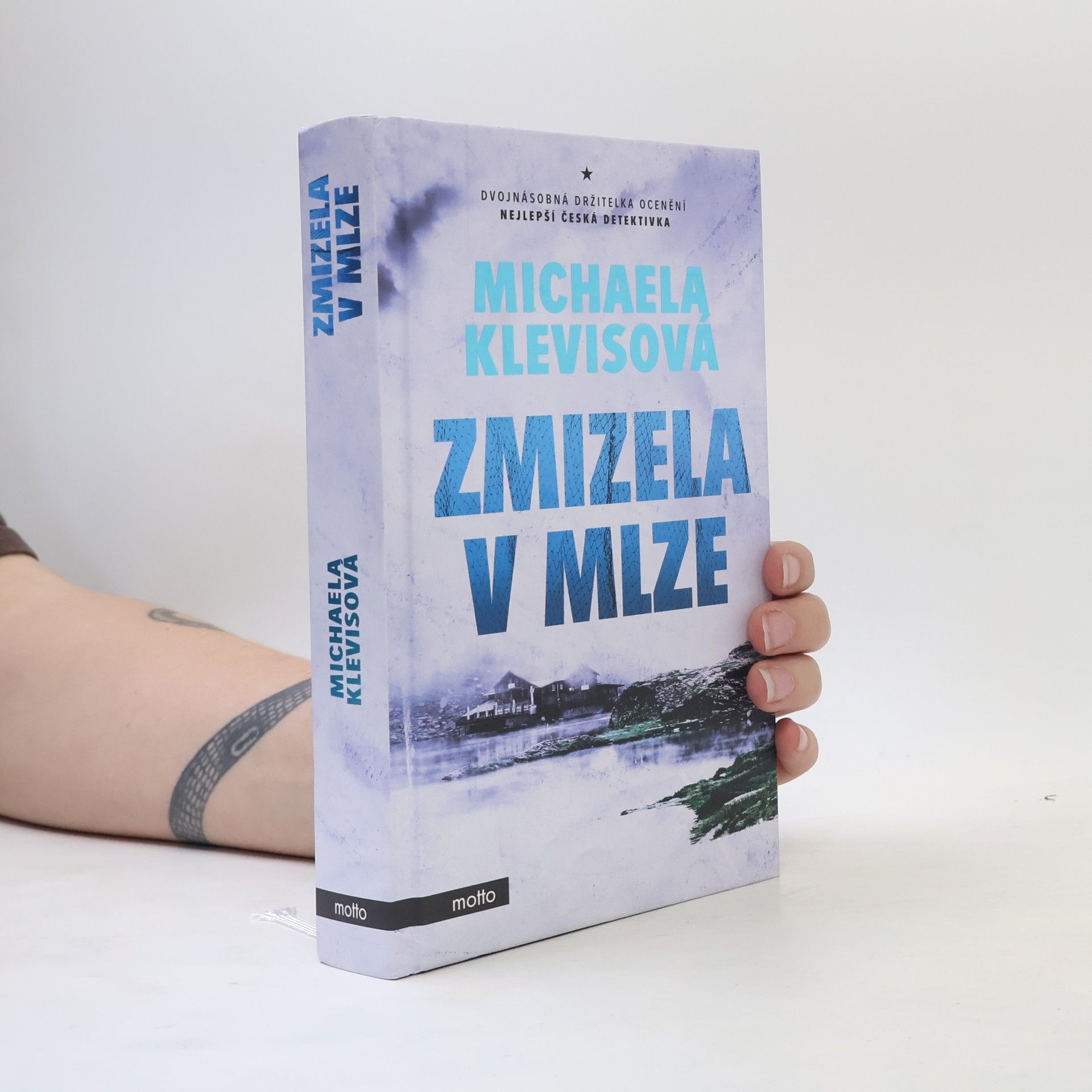 Michaela Klevisová Zmizela v mlze