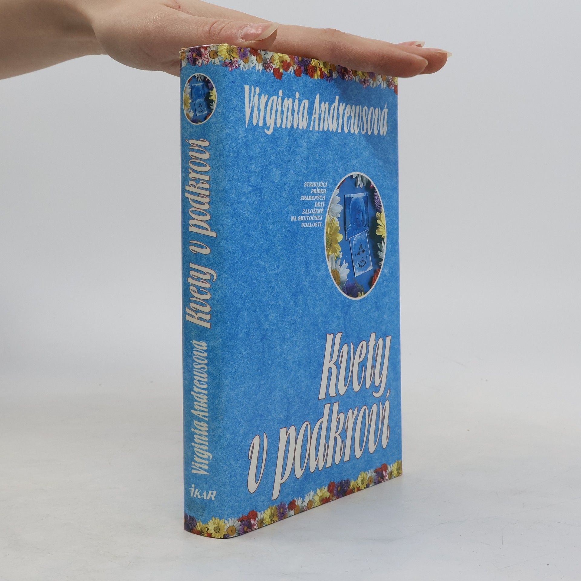 V. C. Andrews Kvety v podkroví